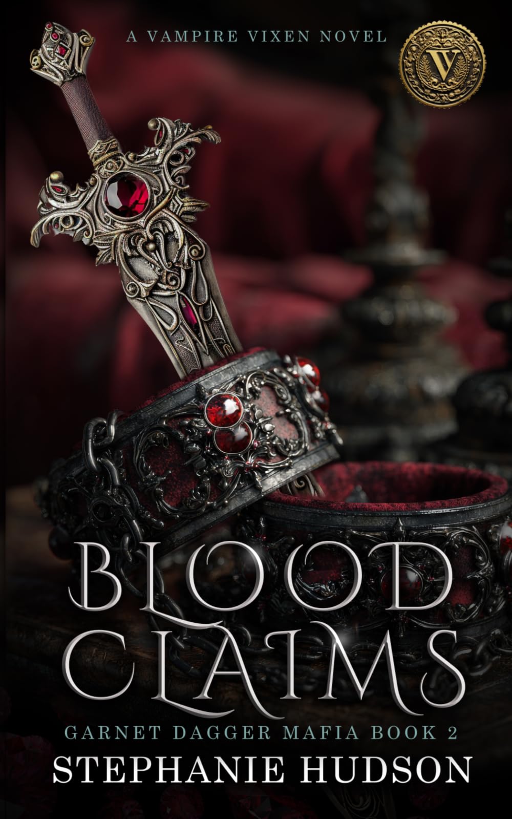 Blood Claims: A Dark Paranormal Romance/Fantasy (Garnet Dagger Mafia)