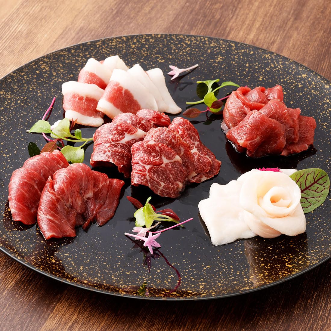 Amazon｜菅乃屋 熊本 鮮馬刺し 選べるカタログギフト22,000円