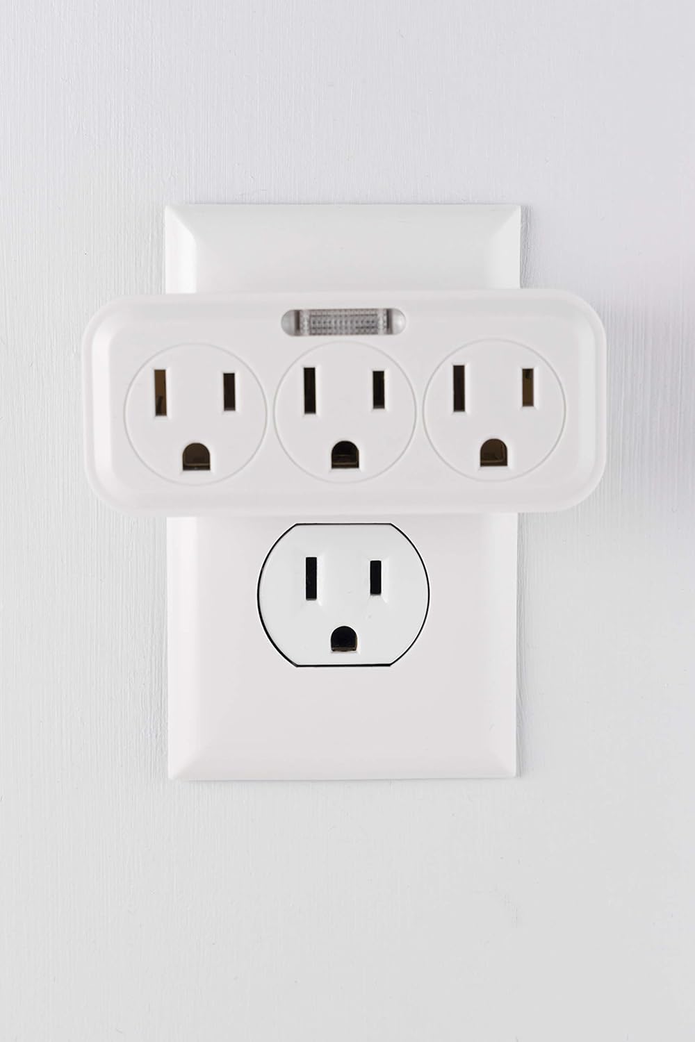 GE 3-Outlet Extender Wall Tap with Guide Light, Grounded Adapter, 3-Prong, Indoor Rated, UL Listed, White, 14494 - - 