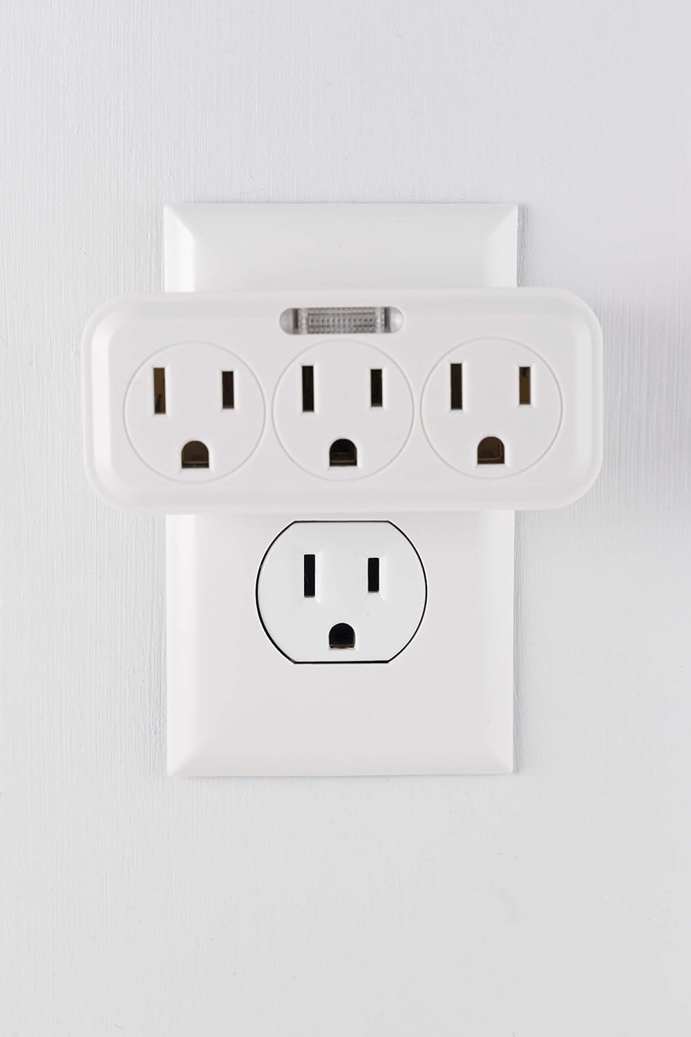 GE 3-Outlet Extender Wall Tap with Guide Light, Grounded Adapter, 3-Prong, Indoor Rated, UL Listed, White, 14494