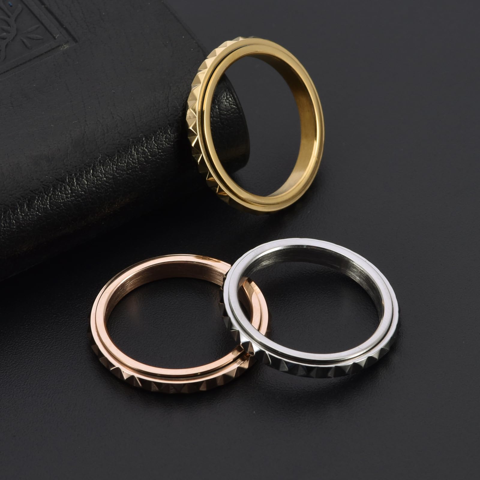 Anillos de ansiedad de acero de titanio de 0.118 pulgadas para mujeres y hombres, anillos multifacéticos para ansiedad, anillos giratorios de rombos para aliviar el estrés, ajuste cómodo para 5