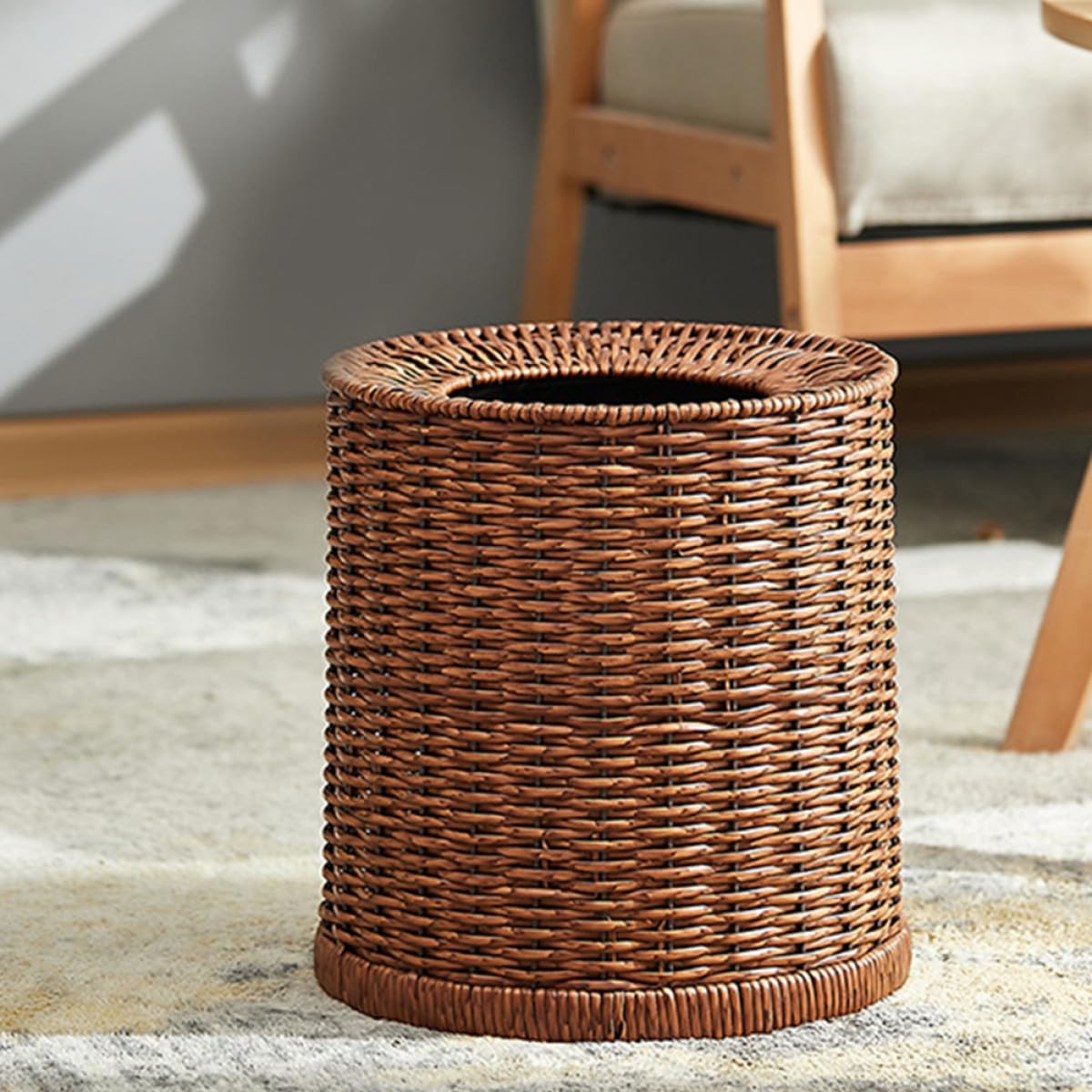 Großer 12l Retro Mülleimer aus Geflochtenem Rattanimitat Widerstandsfähig und Leicht zu Reinigen für Schlafzimmer und Hotel im Eleganten Vintage Stil