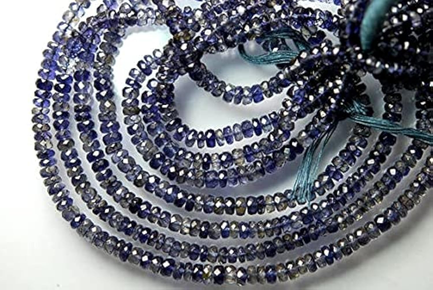 Rondelles d'iolite facettées pour créer vos bracelets d'été