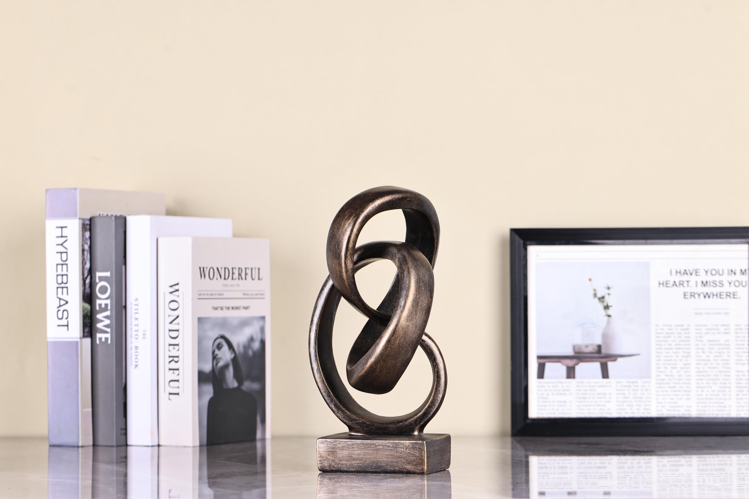 Scultura astratta moderna con nodo, decorazione artistica in resina ispirata a Möbius, elegante per casa e ufficio, ideale per mensole, scrivanie e caminetti