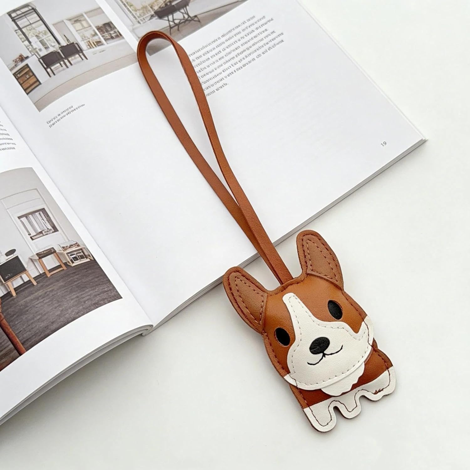 LRTJ Cute Leather Corgi Keychains for Women,Puppy Bag Charms for Tote Purse Backpacks,Trendy Accessory for Men and Women image 2
