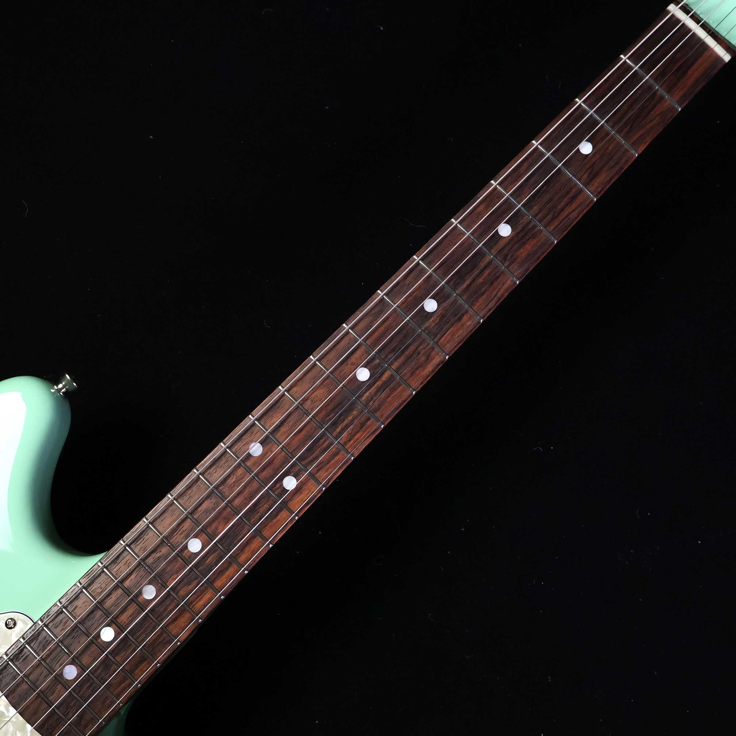 Amazon | Fender Made in Japan Traditional 60s Mustang Rosewood