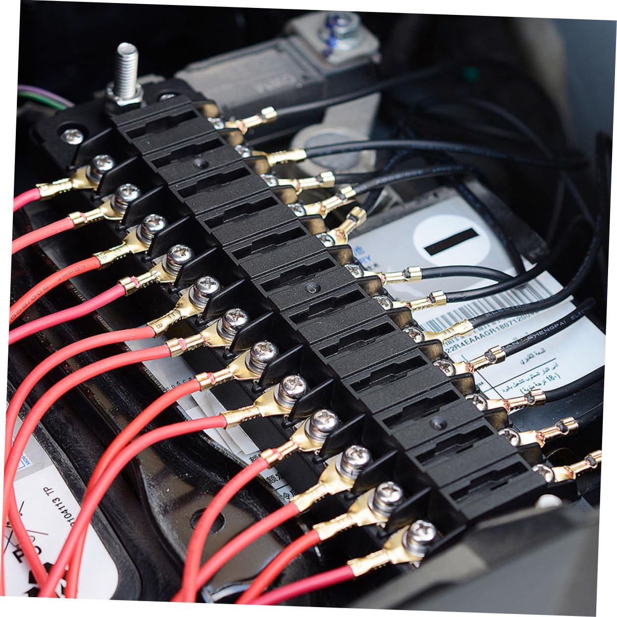 Scatola Portafusibili Auto 12 Vie 32v 75a con Doppie