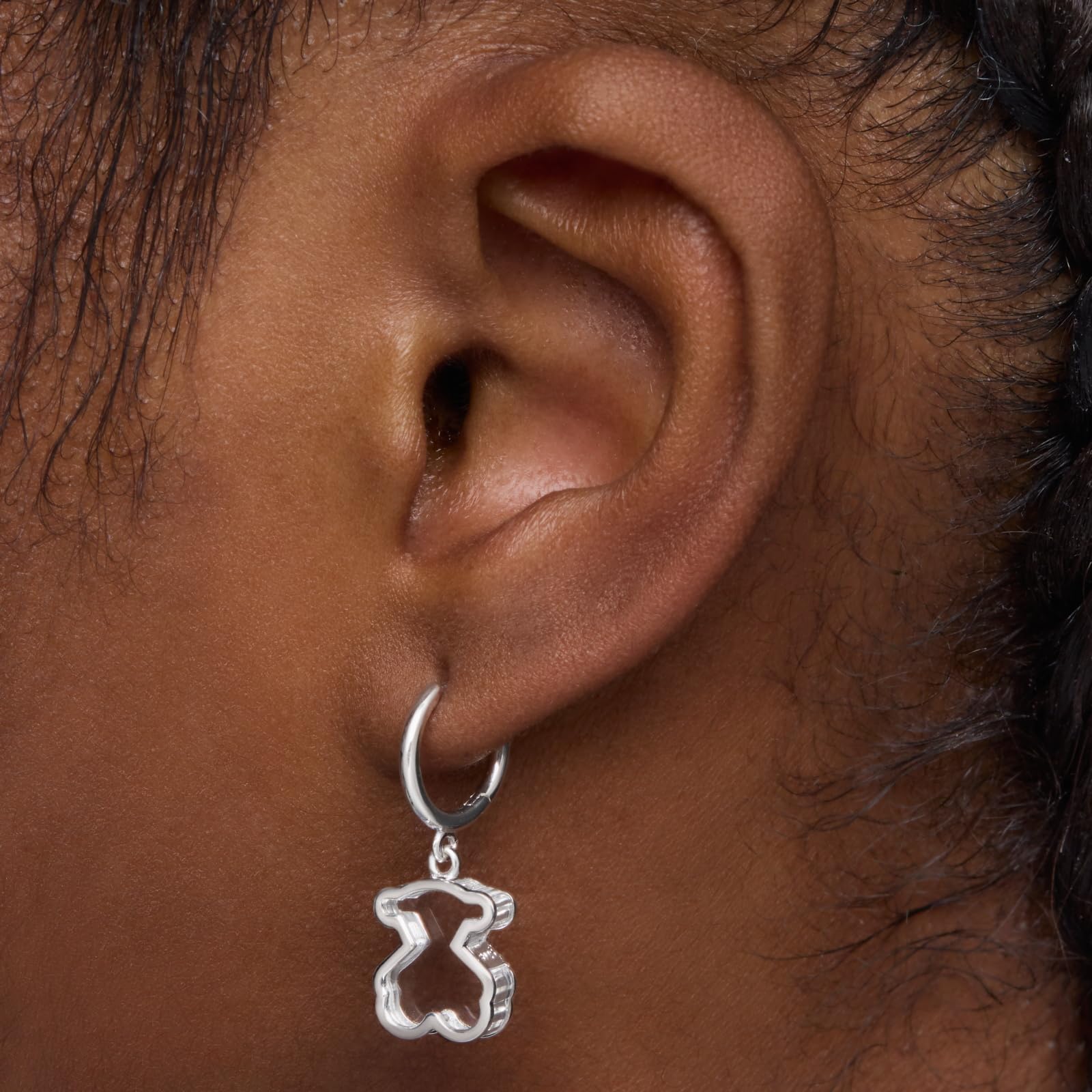 TOUS Pendientes de Aro para Mujer de Plata de Primera Ley y Metacrilato Blanco, Colección Galaxy