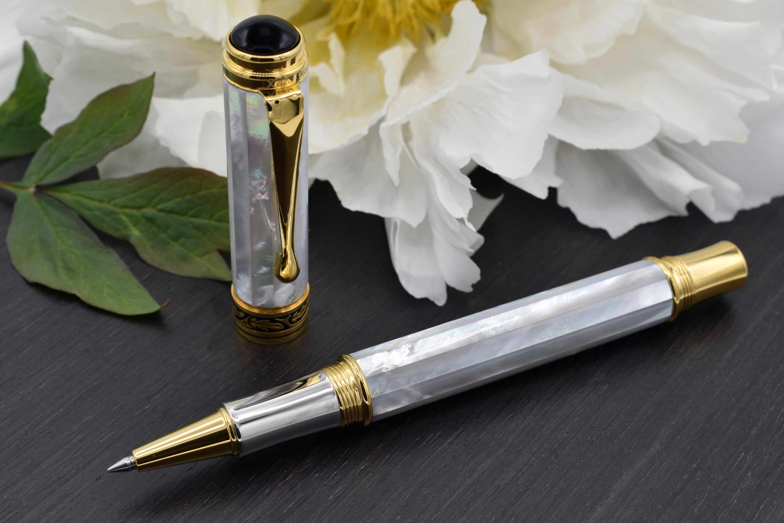 Xezo Maestro マエストロ ローラーボール/マザーオブパール Amazon | xezo maestro 海洋 原産 玉虫色 ホワイト ホワイト