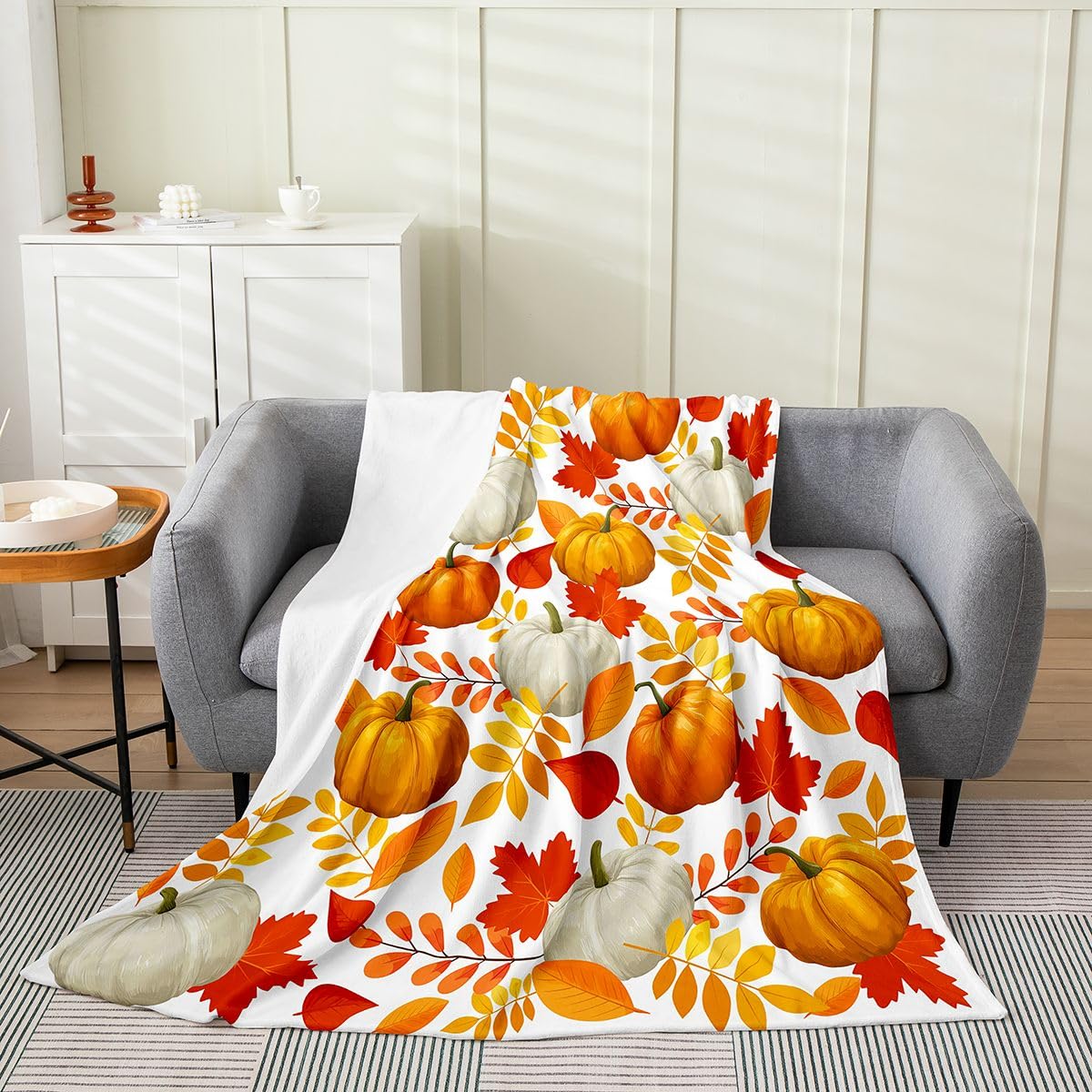jejeloiu Fall Pumpkin Plush Throw Blanket Rustic Flannel Blanket Baby 30"x40" Farmhouse Autumn Maple Leaves All Season Vintage Country for Couch Bed Sofa Yellow Orange Bedroom Decor