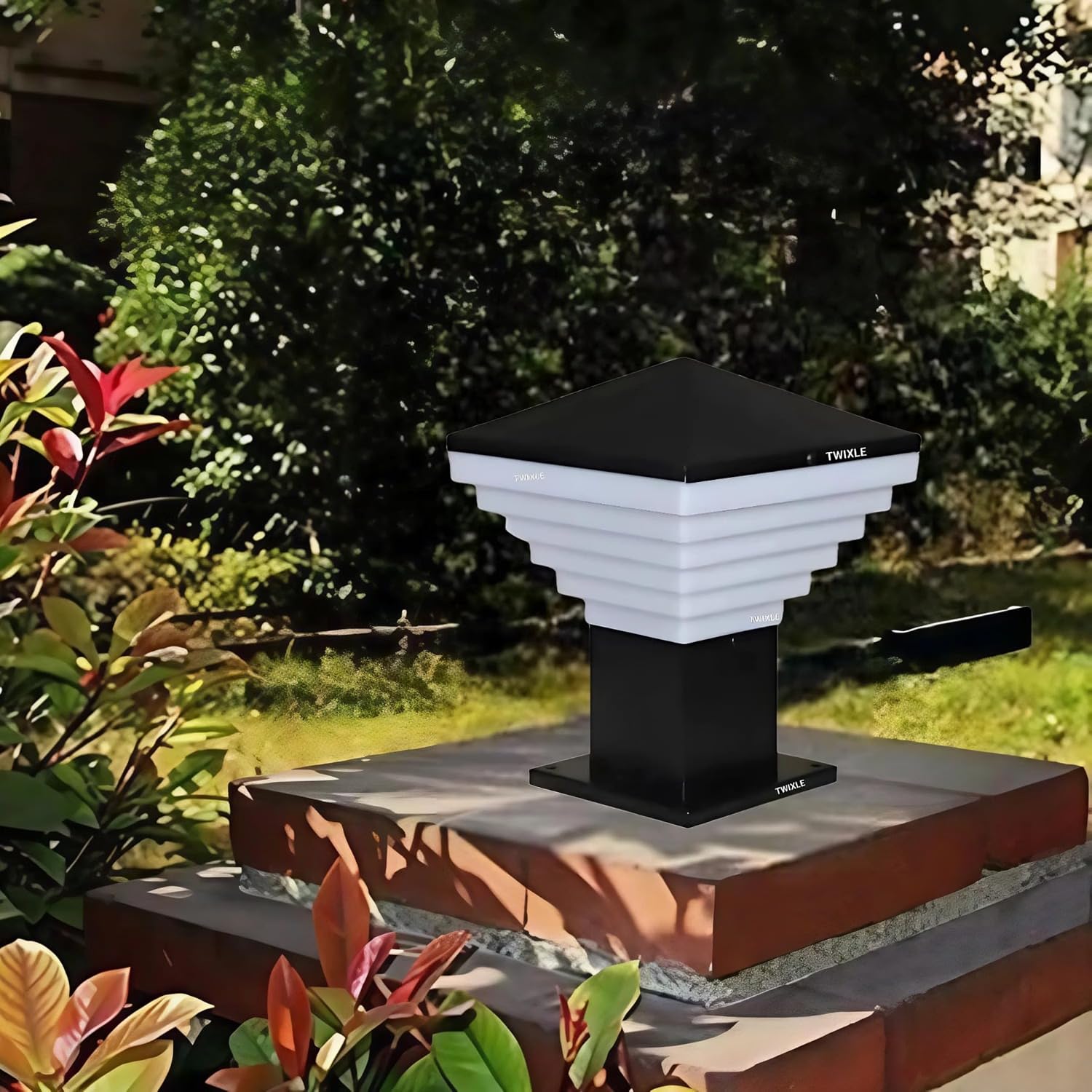 Modern Black Gate Lights - 2 Pack -4