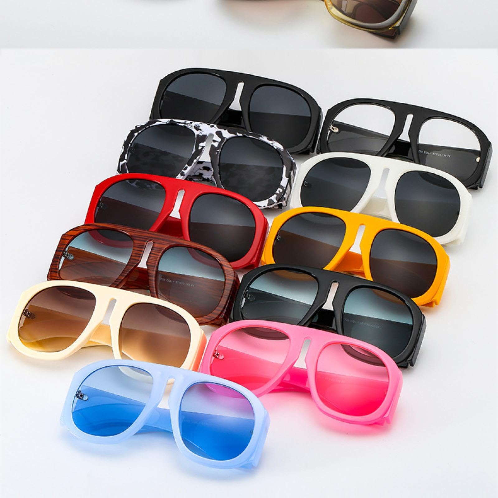 Gafas de sol de gran tamaño para mujer, estilo steampunk, con montura grande y lentes degradadas.