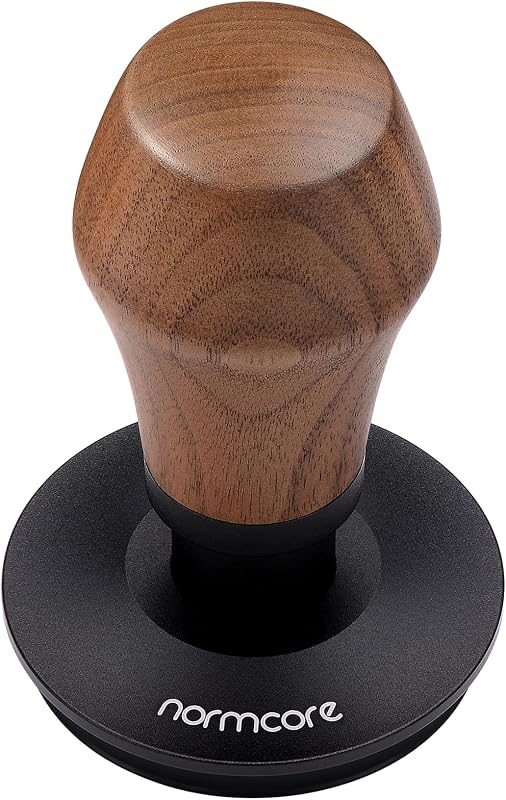 Normcore 53.3mm Eszpresszó Kávétömörítő V4 - Rugós Tamper Titán Bevonattal, Bordázott Alap, Amerikai Diófa Fogantyú