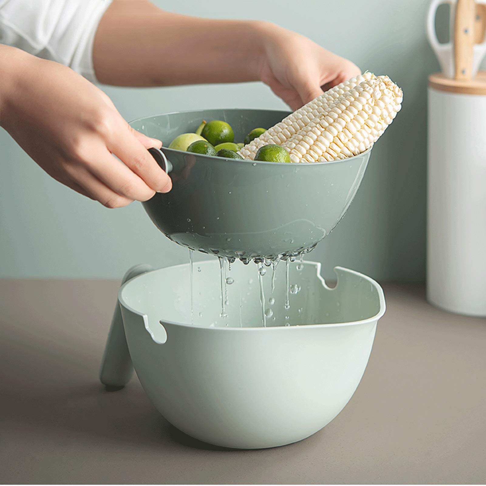 Colador 2-en-1 COCINA MULTIFUNCIONAL COLEANDE / CULTADOR DE CULTADOR Cesta de drenaje de plástico con mango 2L Tazón de filtro extraíble de gran capacidad para ensalada de frutas Coladores de Alimento