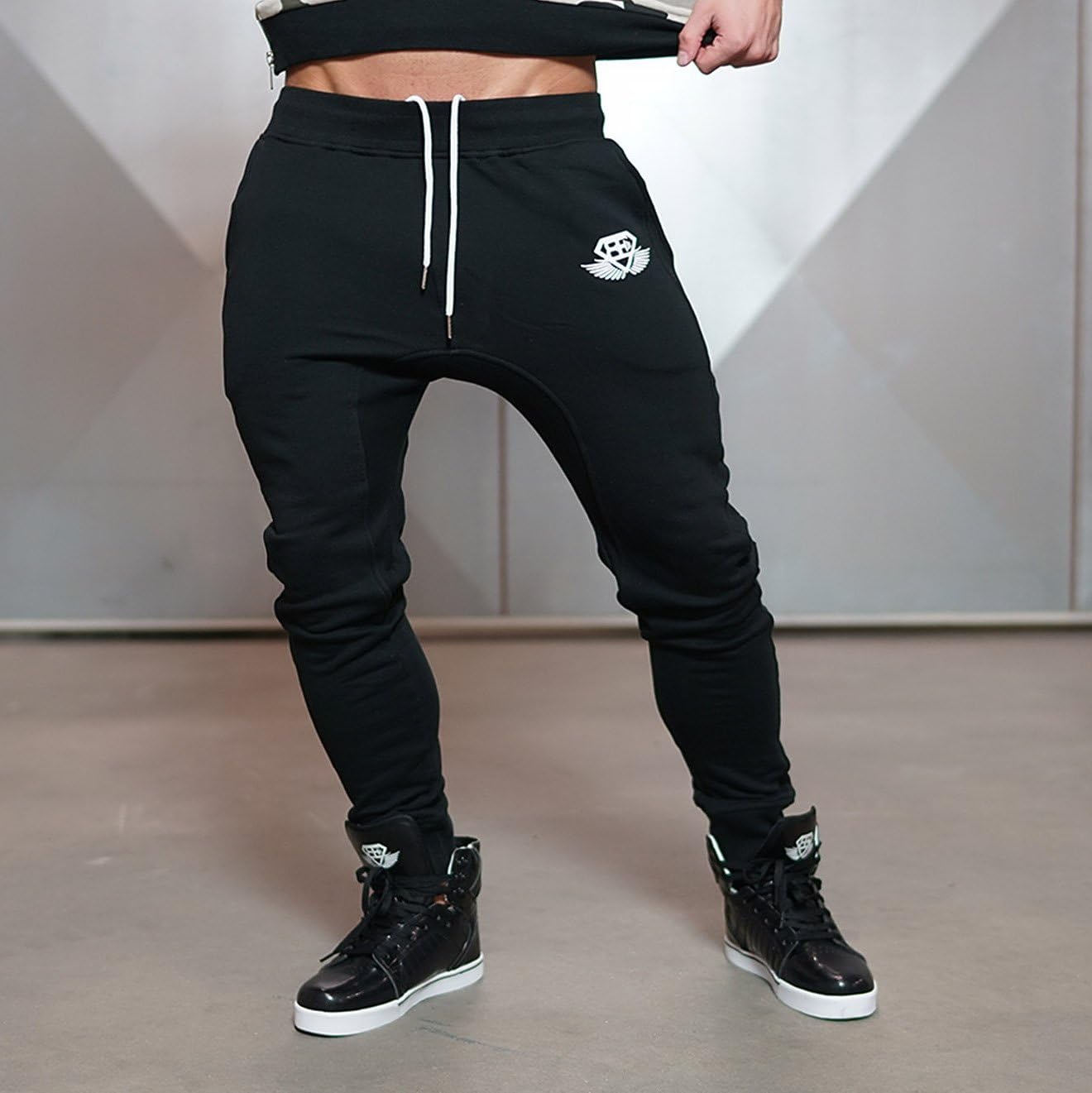 Body Engineers XA1 Joggers 2.0 - Black - Size: Men's size L Fitness Jogging Bottoms
