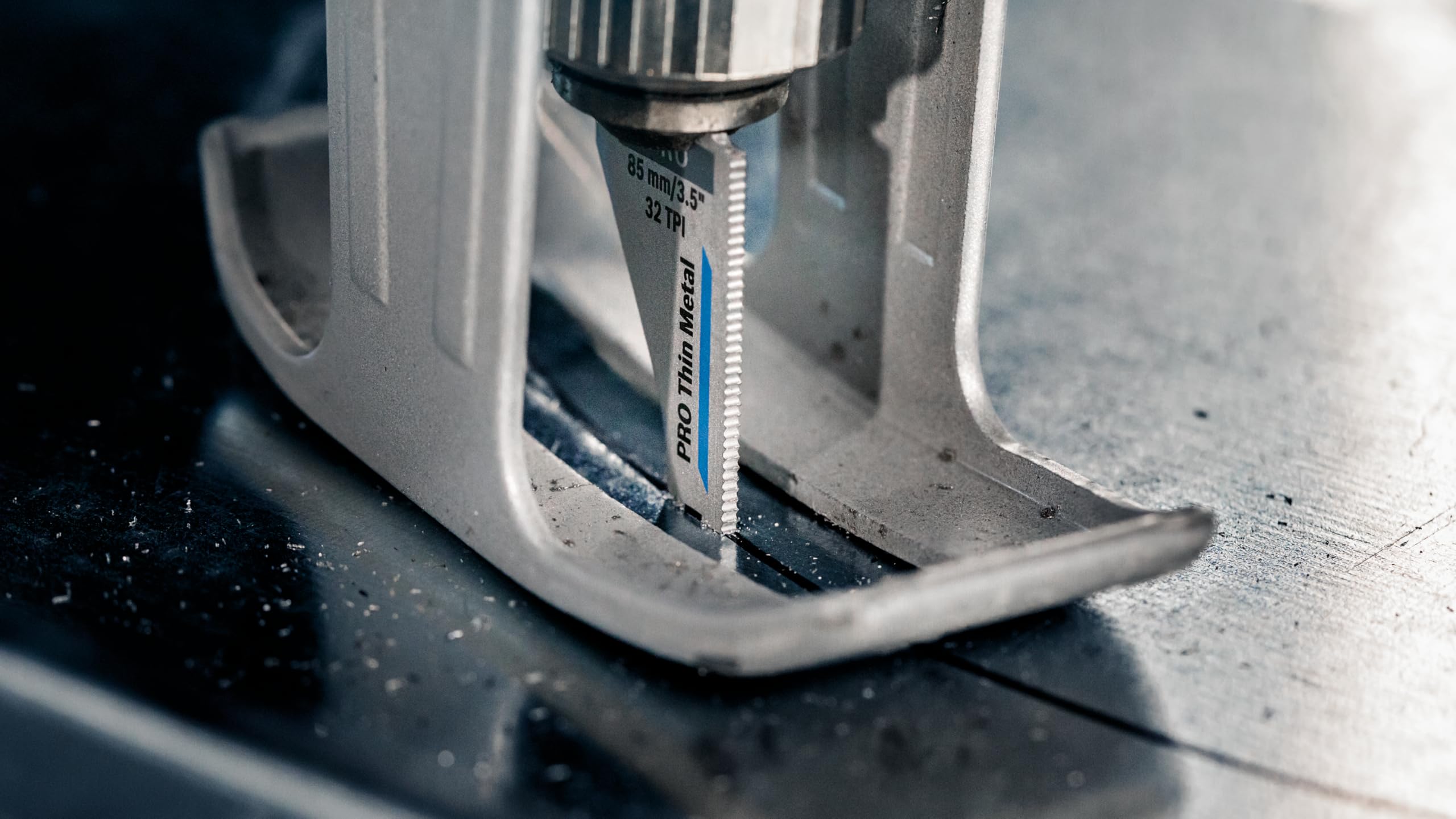 Bosch 5x Brzeszczot do piły szablastej PRO Thin Metal S325GF (do Blachy stalowe, Metale nieżelazne, Długość 85 mm, Professional Akcesoria Piła szablasta)