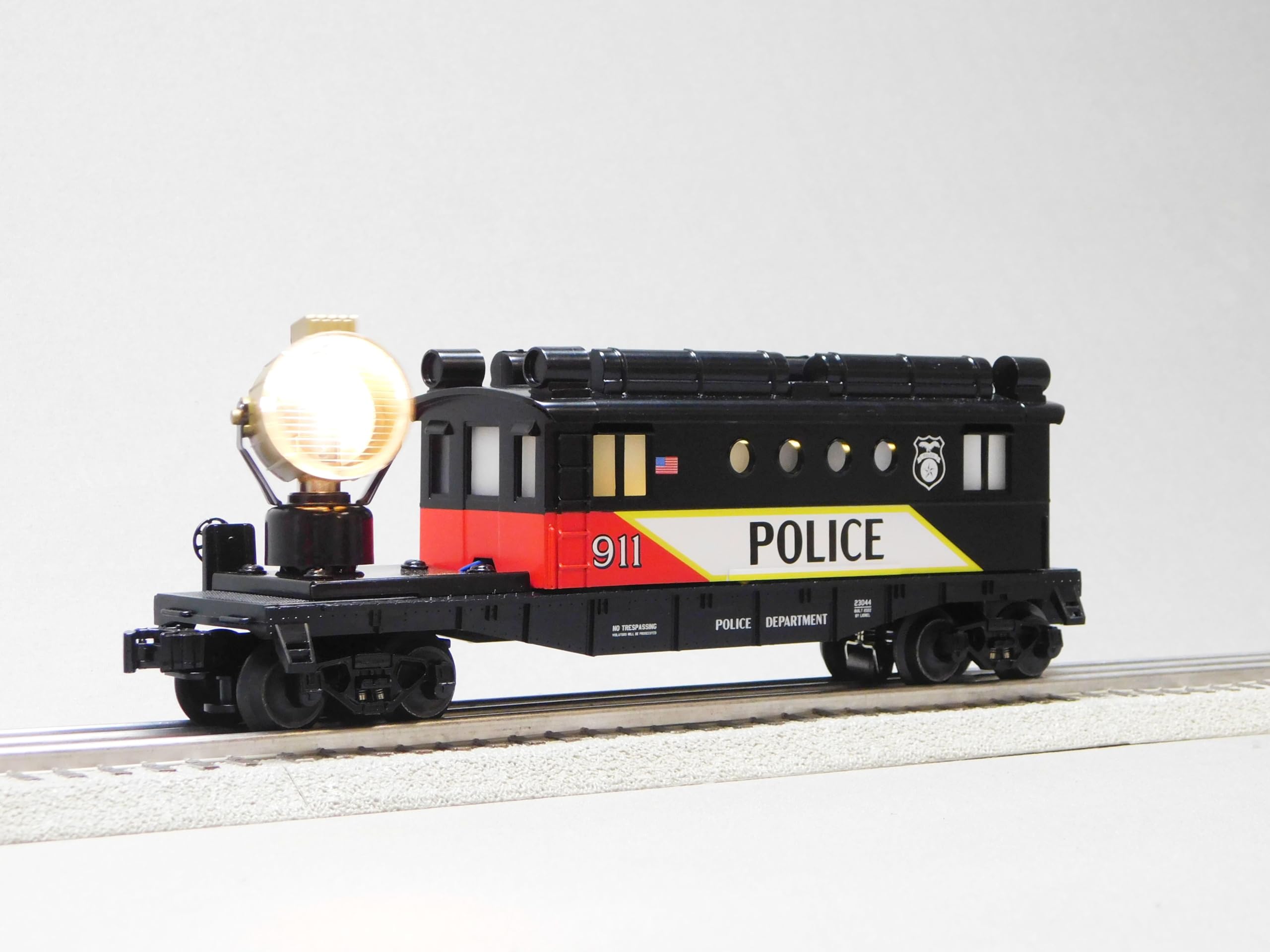 Model Power LIONEL EMERGENCY RESPONSE SECURITY CABOOSE 911 O GAUGE 2223040-C