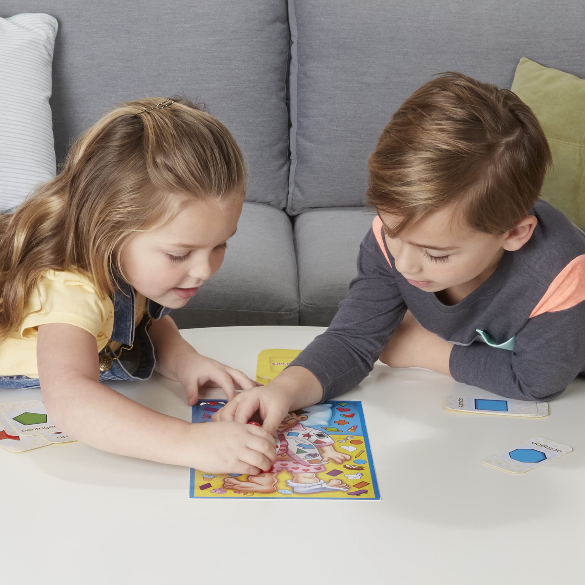 Hasbro Gaming Operation Junior Jeu de société | Jeu d'opération pour jeunes enfants de 3 ans et plus | 2 à 4 joueurs | Jeux préscolaires | Jeux amusants pour enfants d'âge préscolaire