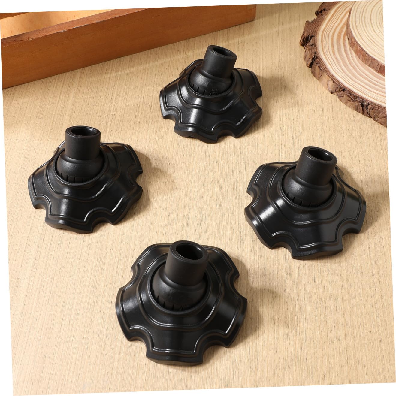 Embouts de Protection pour Pieds de Chaise de Camping en Plastique Noir, Lot de 4, Antidérapants et Empêchant L'enfoncement pour Tables et Chaises en Extérieur