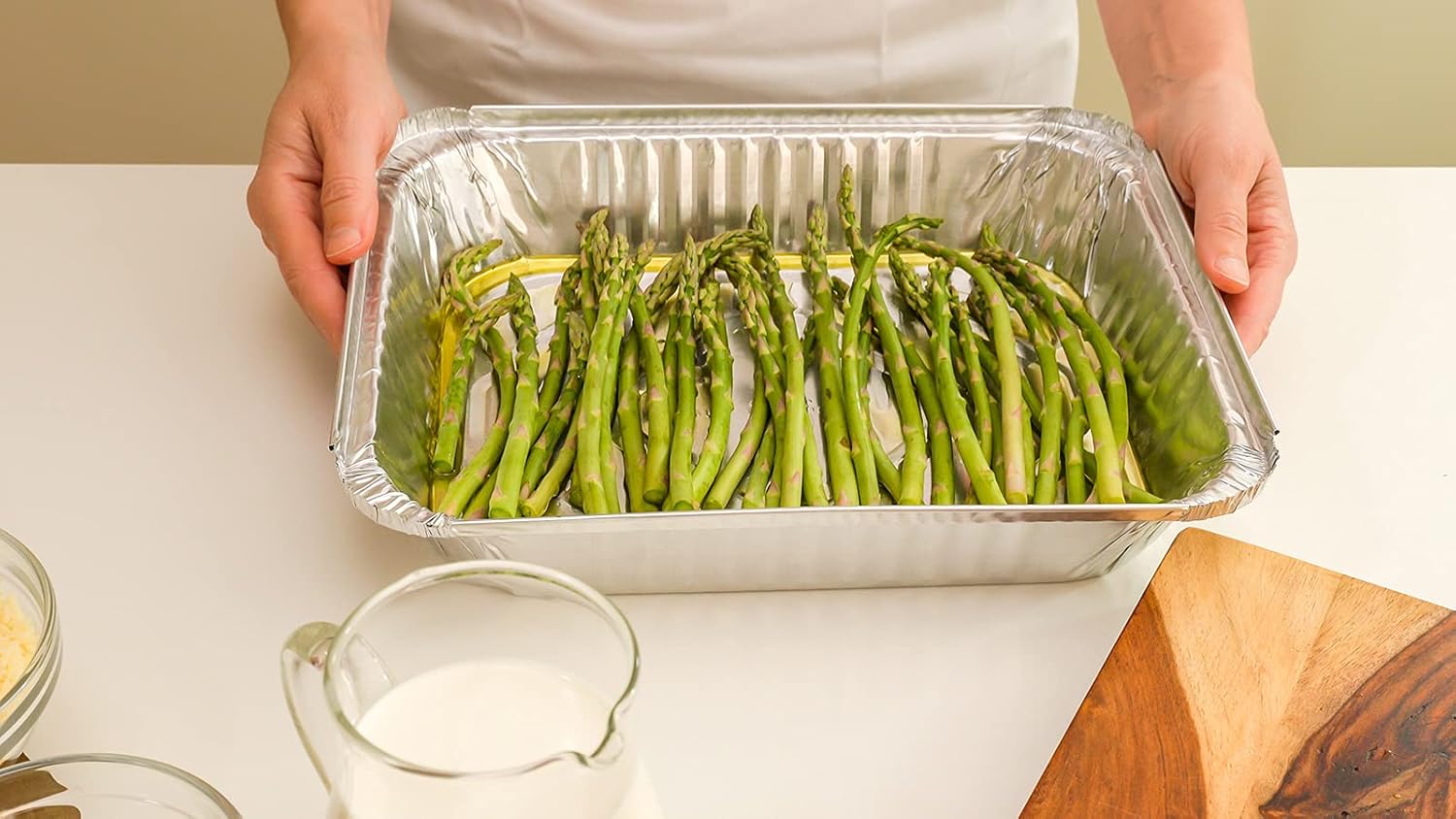 DecorRack 20 X-Large Aluminum Pans 17 x 12 Inch Heavy Duty Disposable Roasting Pan Catering Deep Freezer Food Storage Container Ecofriendly Food Tray Extra-Large (20 Pack): Home & Kitchen