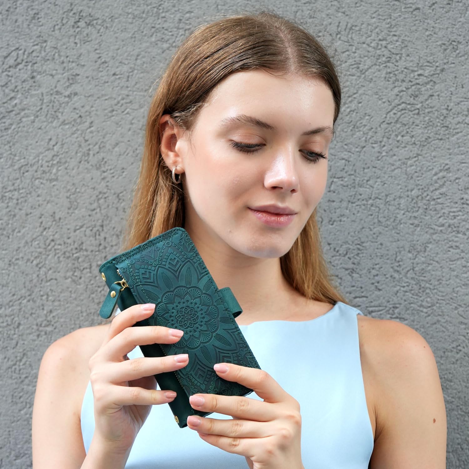 Harryshell Funda magnética desmontable para iPhone 14 Pro Max, compatible con carga inalámbrica Magsafe, ranuras para tarjetas, bolsillo con cremallera para dinero en efectivo (verde azulado floral)