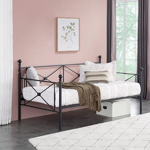 VECELO Metal Daybed Frame, Twin Size Mattress Foundational with Headboard, No Boxing Spring Needed, Multifunctional Bed for Living Room Guest Room, Black