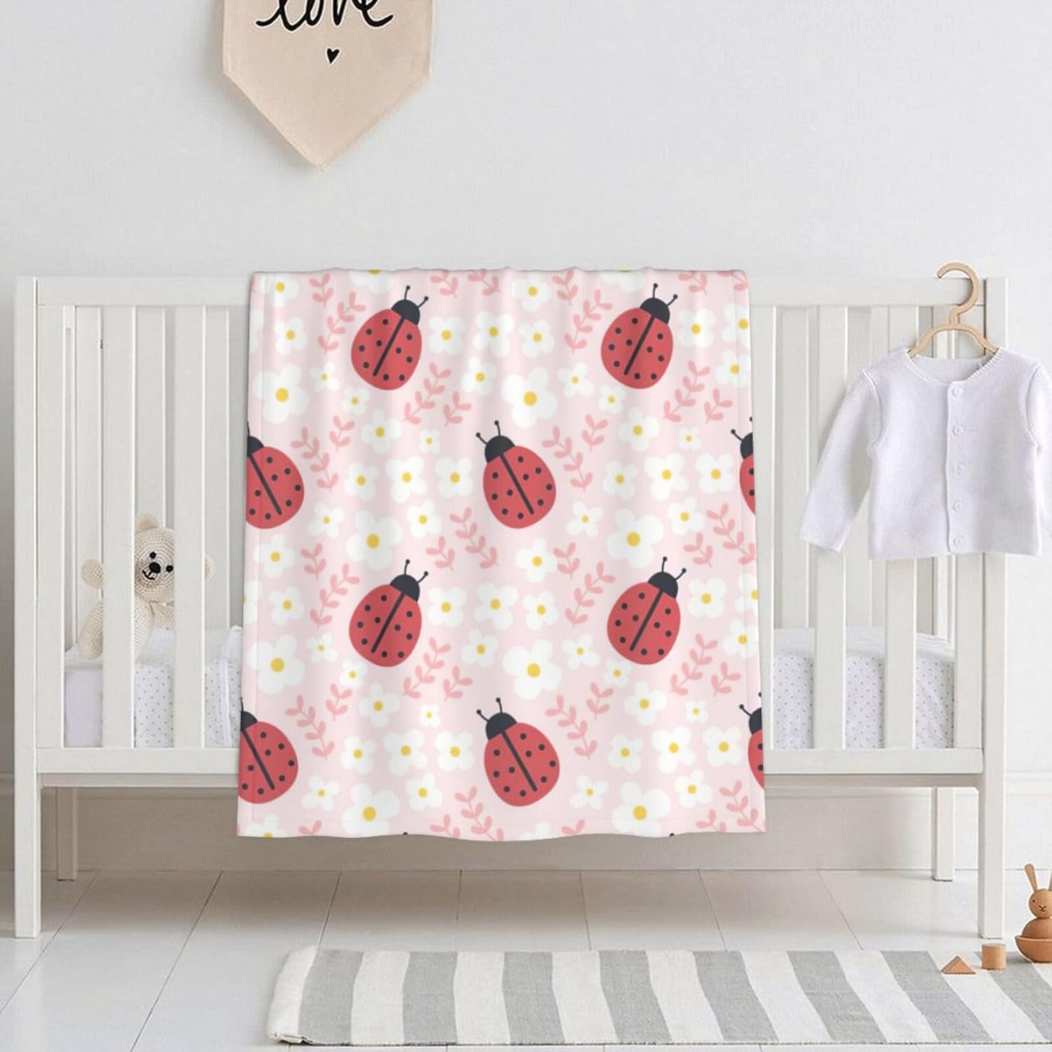 Cute Ladybug Ladybug Baby Blanket for Girls, Soft Plush