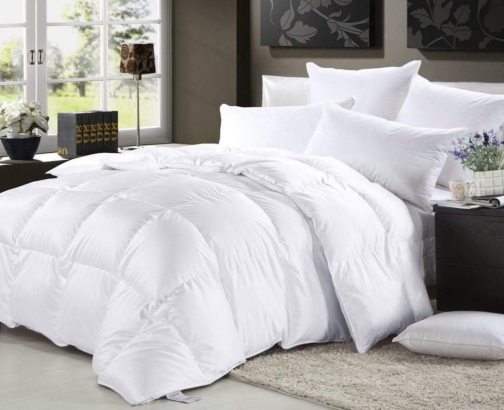 Elliz Luxurious Lightweight White Down Comforter Light Warmth Duvet Insert 100% Cotton 600 Fill Power, King, White