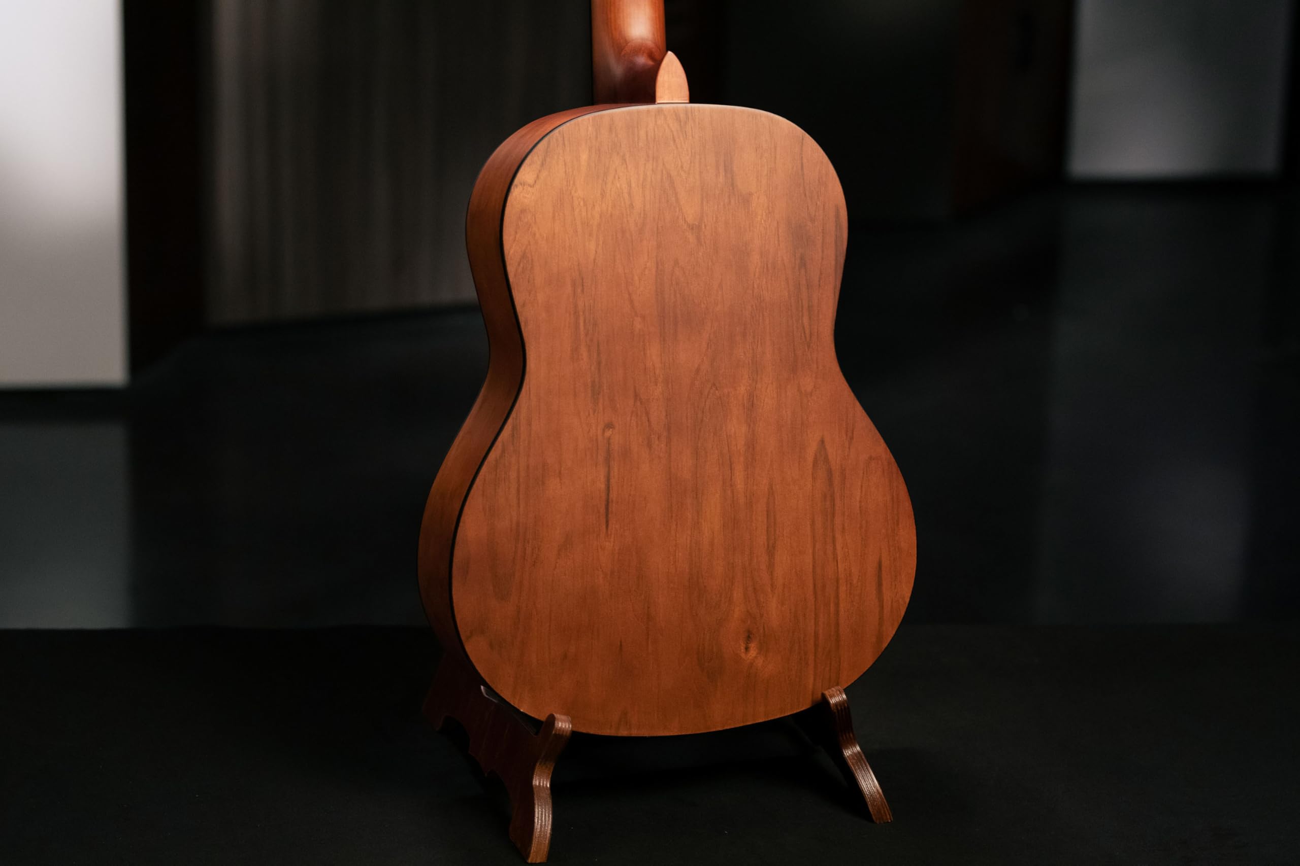 Ortega Guitars 4/4 Konzert Gitarre – Student Series – Fichte, Katalpa, Natur (RST5M)