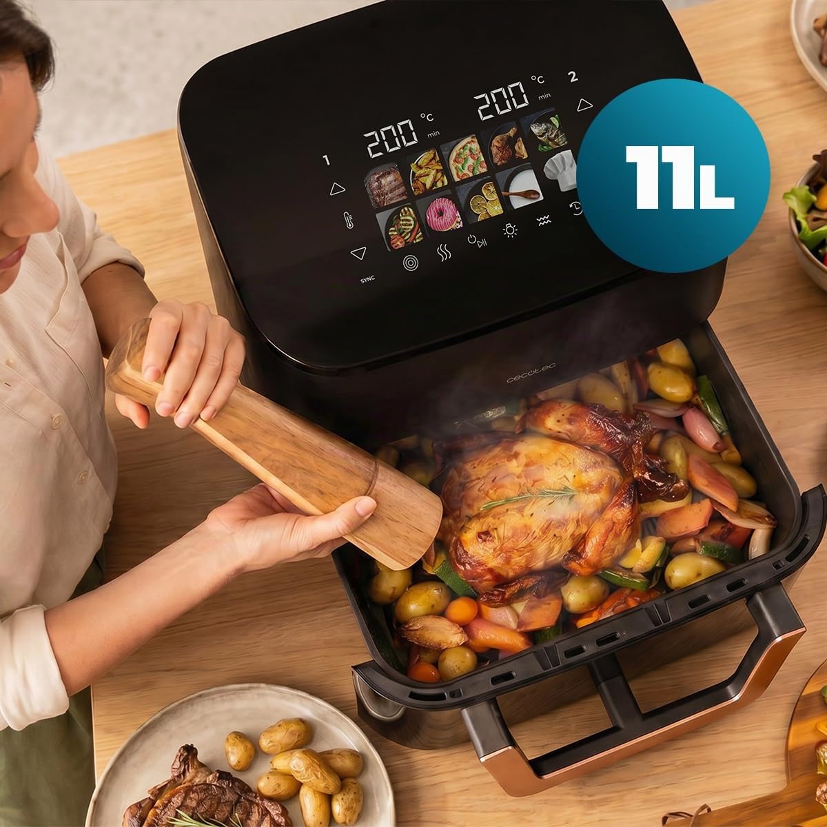 Cecotec Friggitrice ad Aria senza Olio 11 L Cecofry&Grill Smokin' 11000 Hot. 2800 W, Temperatura Regolabile 40-200 °C, 10 Menu, Piastra Grill, 3 Resistenze, Affumicatore Integrato, Air Fryer