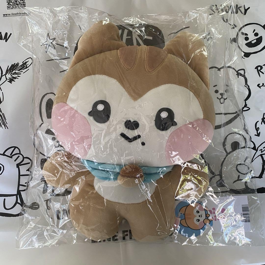 IVE ダリ　メガクッション ive minive popup ガウル ダリ メガクッション DAL-E - メルカリ