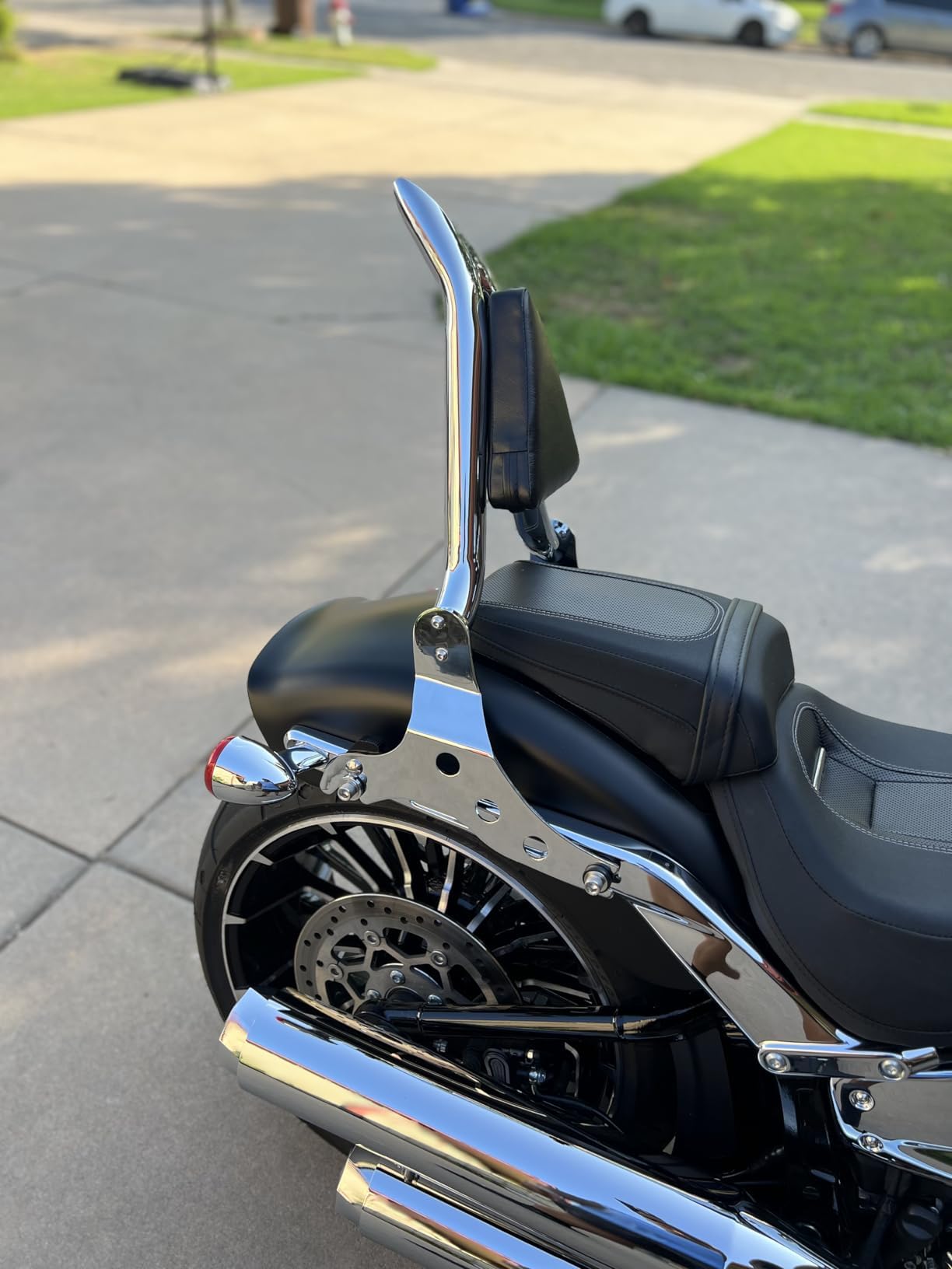 Chrome Sissy Bar, Detachable Passenger Backrest Rear Pad Fit for Fatboy FLFBS 2018-2024 Breakout 2013-2024