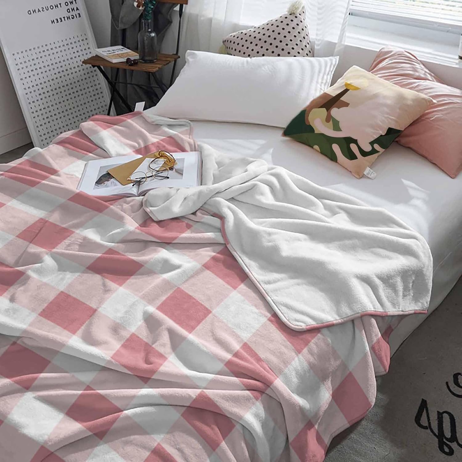 Pink Buffalo Plaid Throw Blanket Fleece Blanket for Couch, White Gradient Modern Soft Microfiber Fuzzy Cozy Lightweight Blankets for Home Bed Sofa All Season 40 x 50 Inch - Image 4