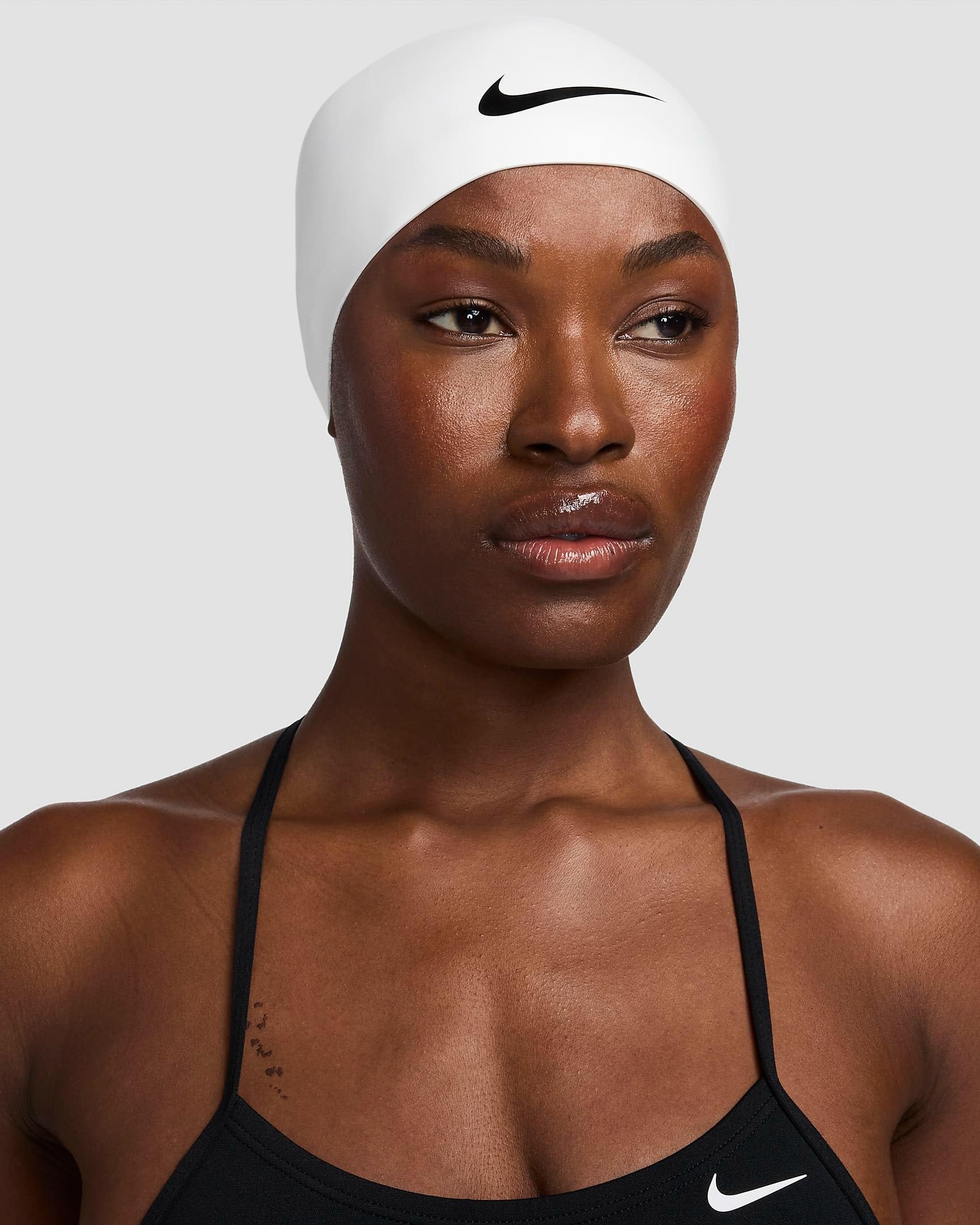 Nike Cuffia da nuoto in silicone, colore: bianco