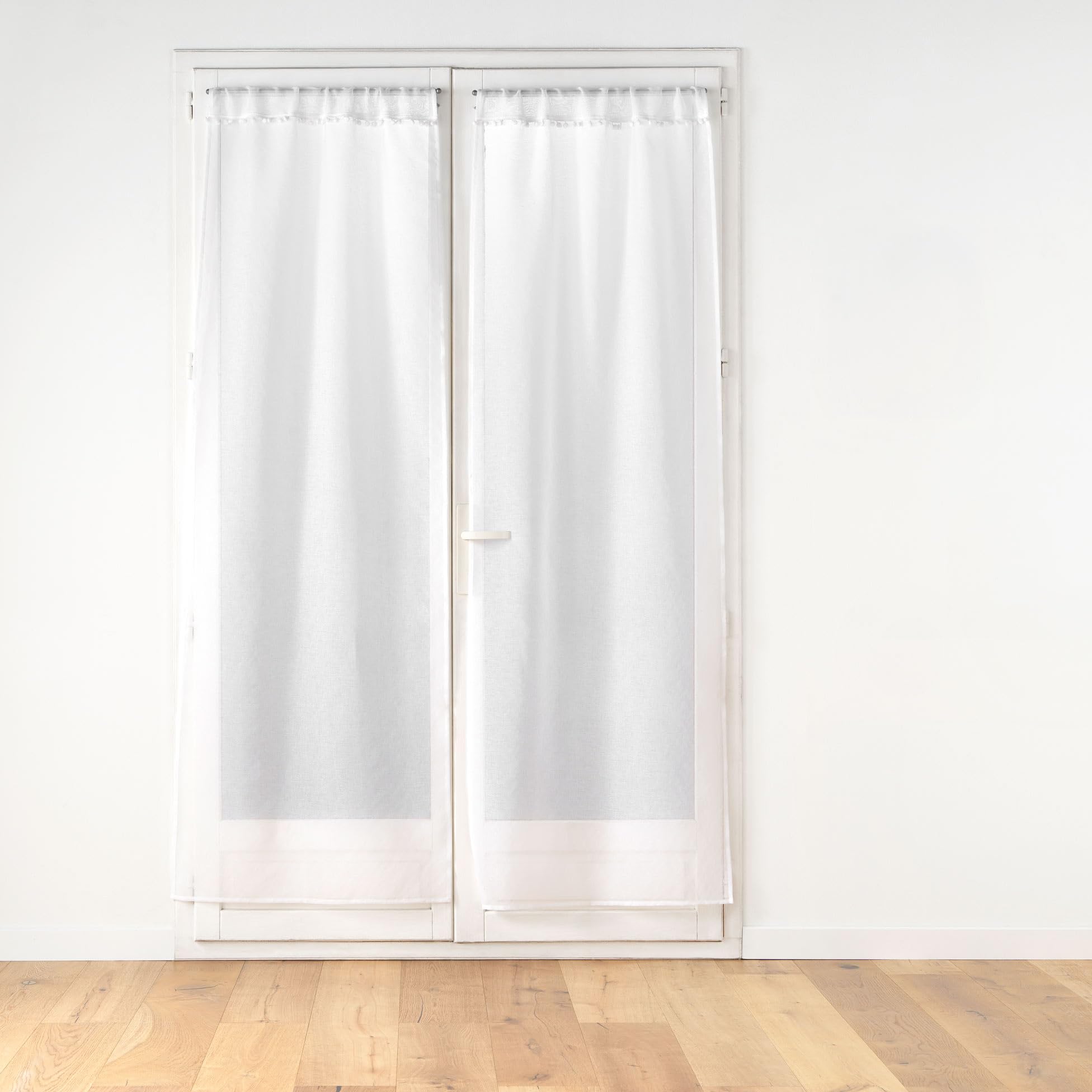 Douceur d'Intérieur, Pair of Straight Curtain Poles 2 x 70 x 240 cm White Pupette Sandblasted with Top Pompoms