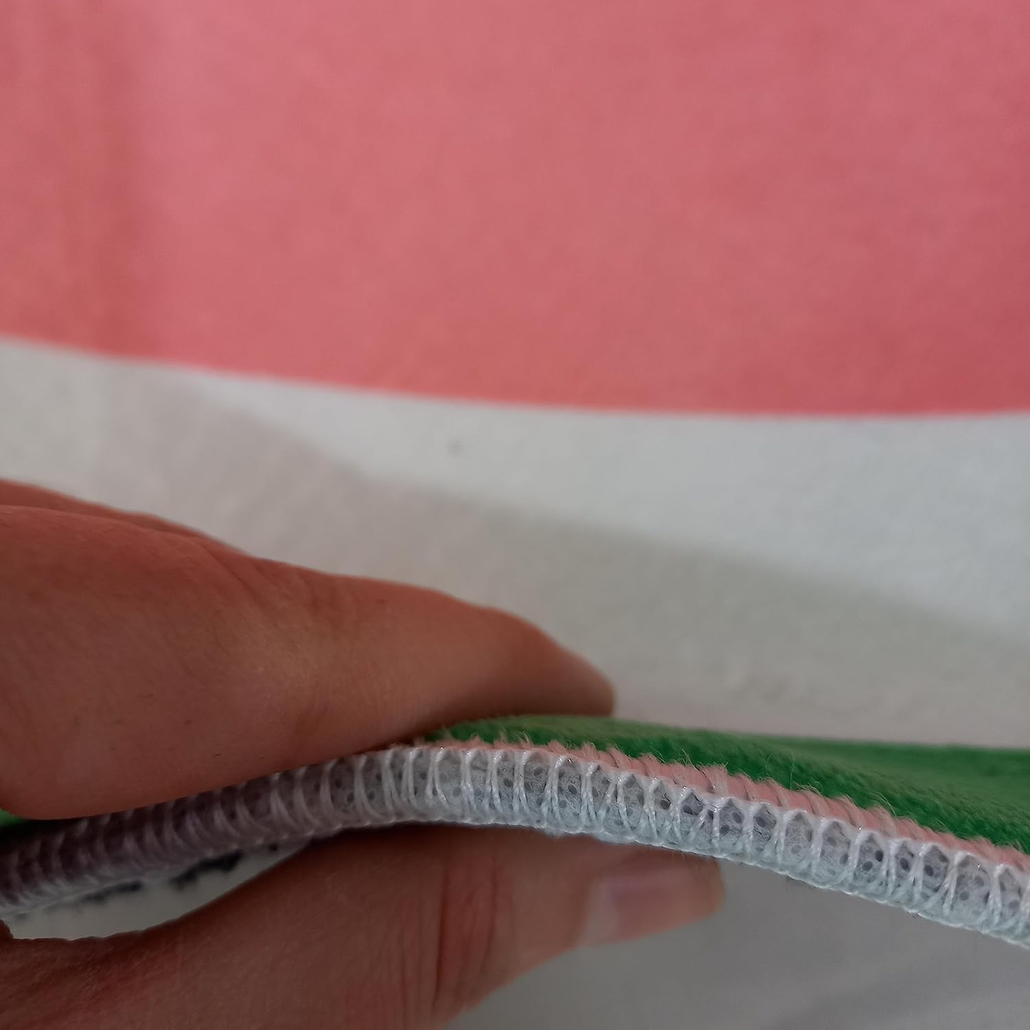 Cute Watermelon Fruit Rug Cool and Fresh Home Decor for Kitchen Kids Room Bathroom Bedroom Machine Washable Round Area Rug Summer Home Decoration Carpet (Ultra Soft Quality, 2x2 ft.)