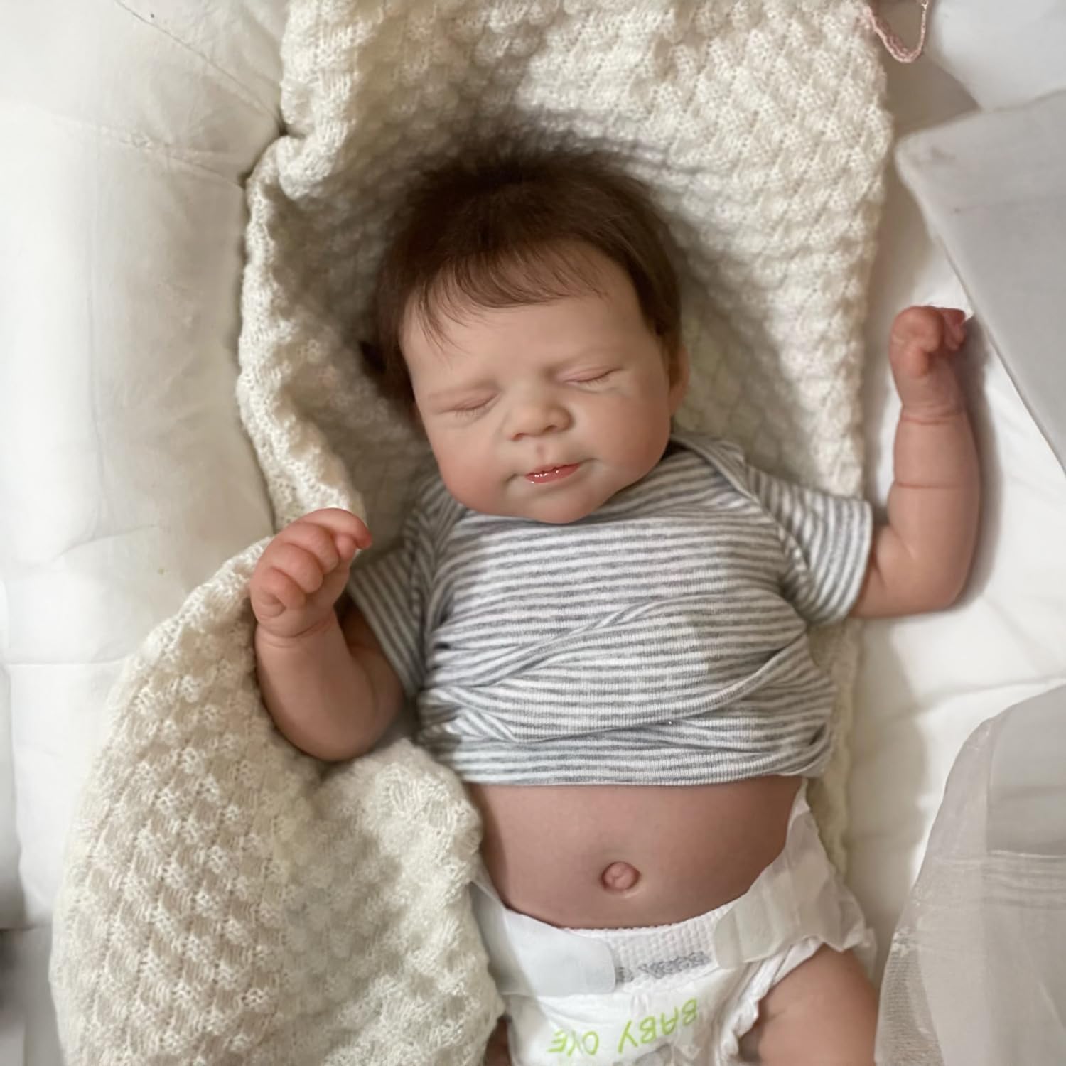 Realistyczna lalka Reborn Baby Doll Boy - realistyczny noworodek z ręcznie zakorzenionymi włosami, pełny winylowy korpus, anatomicznie poprawny, certyfikat EN71 i UKCA, wiek 3+