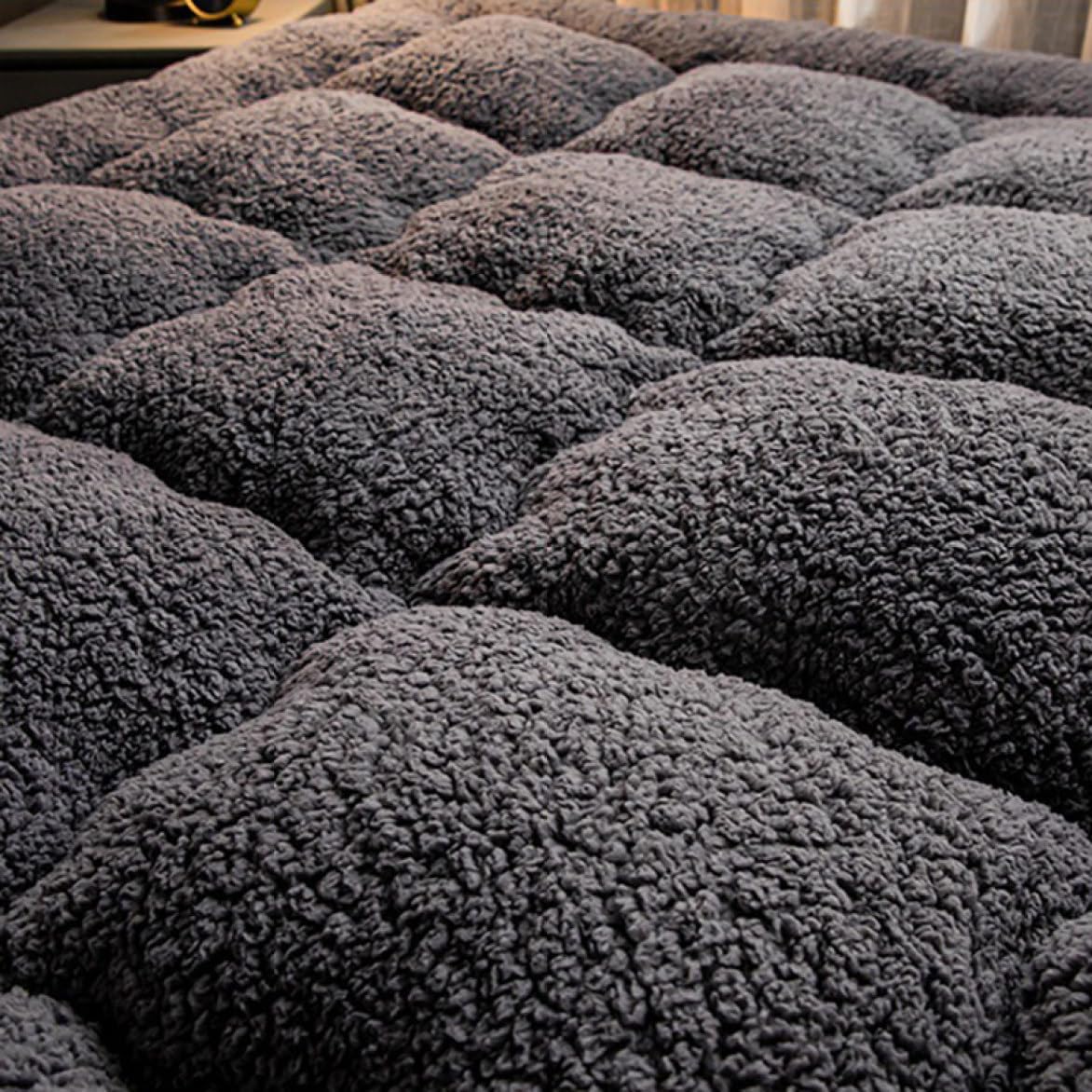 Single Futon Mattress 80*190cm Soft Filling Bed Mattress Autumn/Winter Blanket Boa Fabric Double High Resilience Winter Futon Mattress Filling Volume Up Thick Wide King Blanket Pad Mattress Futon Mat