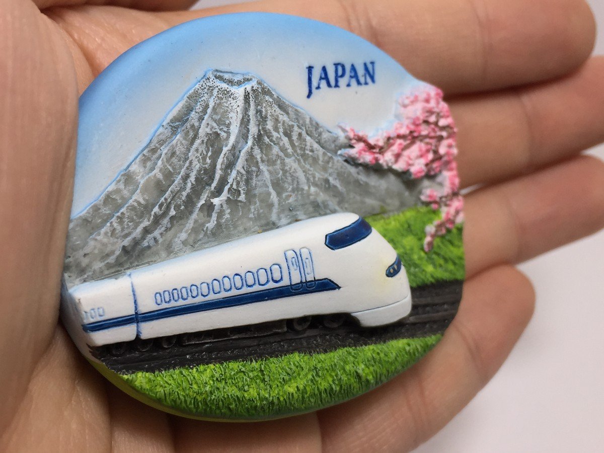 Amazon.co.jp: Japan Bullet Train Shinkansen and Mountain Fuji