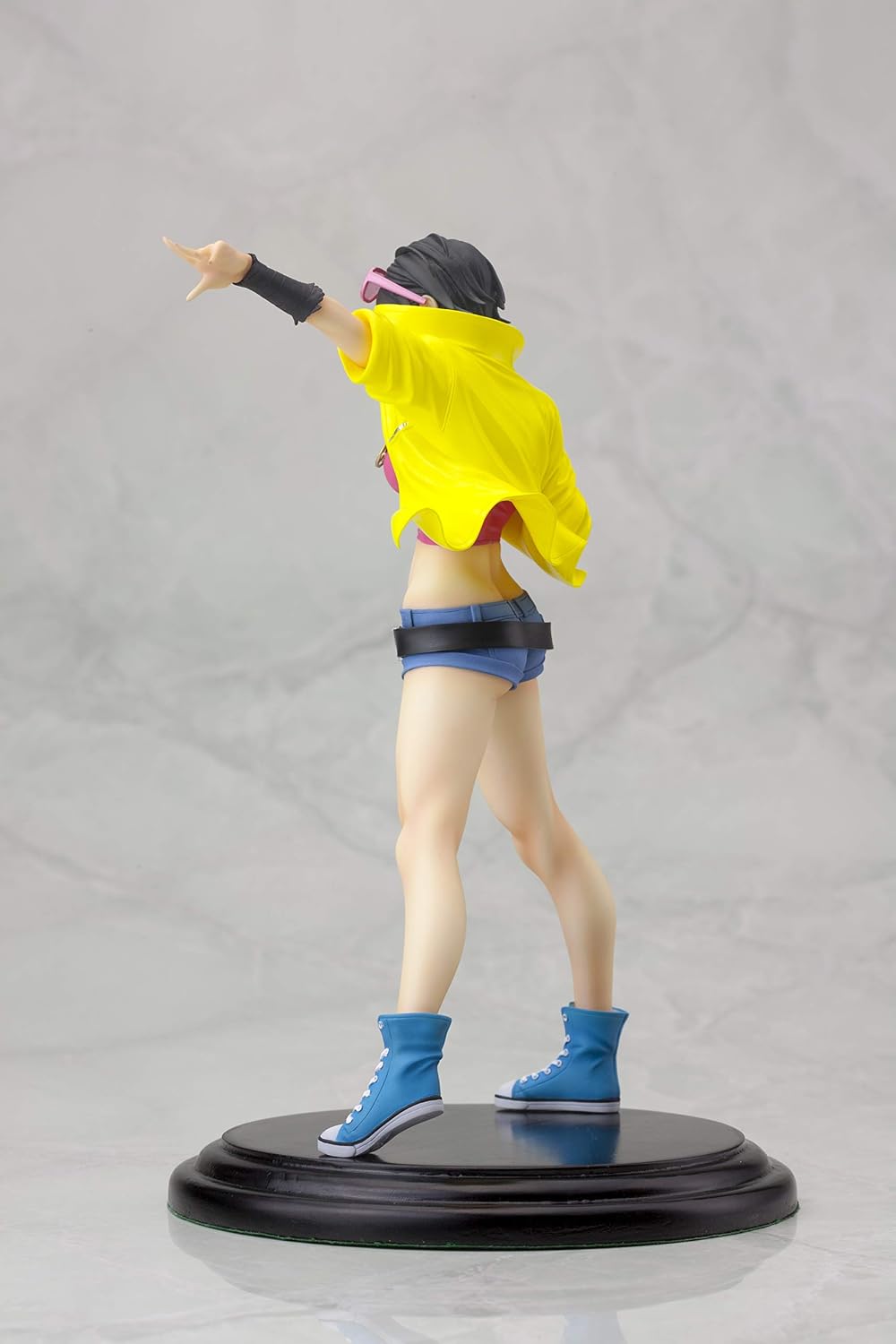 Limited Stock Kotobukiya Jubilee Marvel - Bishoujo Statue