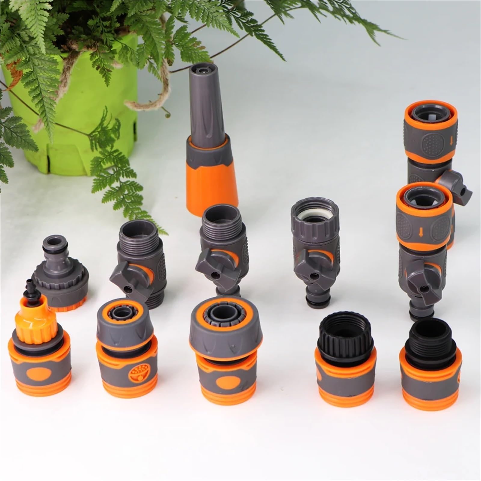 6 conectores rápidos de manguera de agua con válvula de cierre para sistema de riego de jardín | Fácil de conectar y desconectar, diseño a prueba de fugas, plástico ABS duradero, ideal para regar (M)