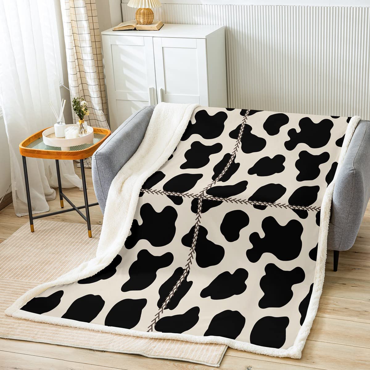 Cow Print Sherpa Blanket Black White Fleece Throw Blanket for Bed Sofa Kids Milk Cow Plush Blanket Ultra Soft Decor Farmhouse Animal Plaid Plush Blanket 40x50 Inch