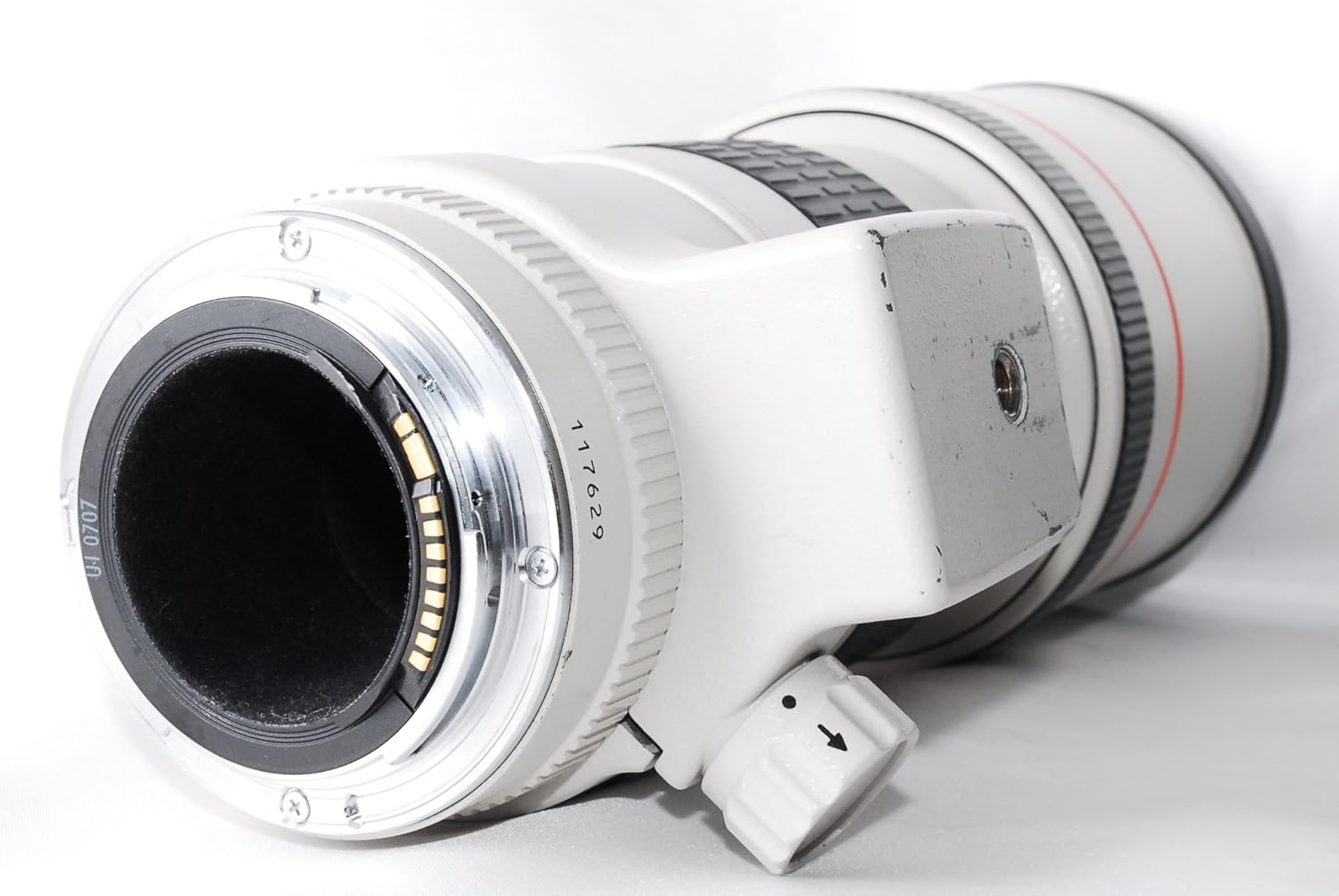 Amazon Canon キャノン Ef 300mm F4l Usm 高級単焦点レンズ カメラ カメラ用交換レンズ 通販