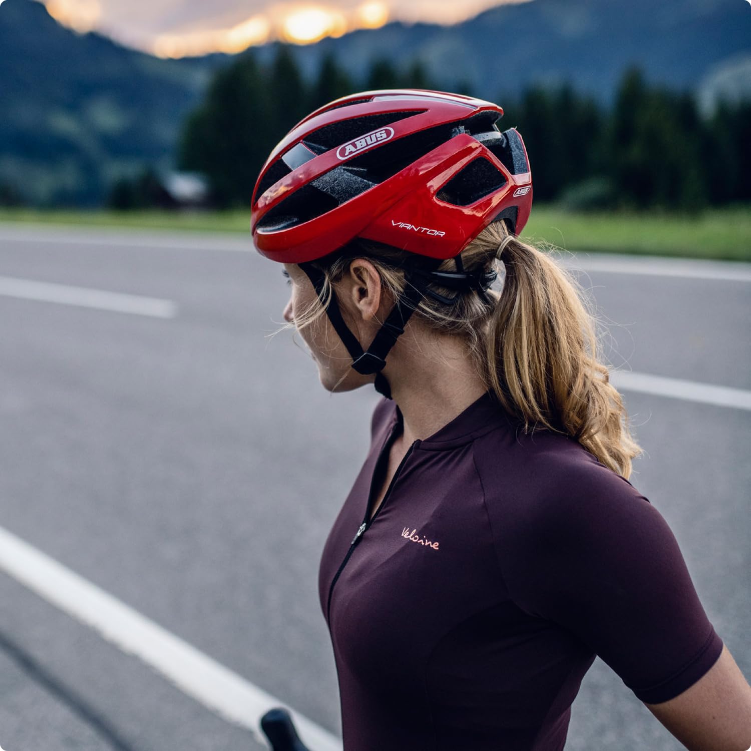 ABUS Viantor - Casco da bici sportivo per principianti - per uomo e donna