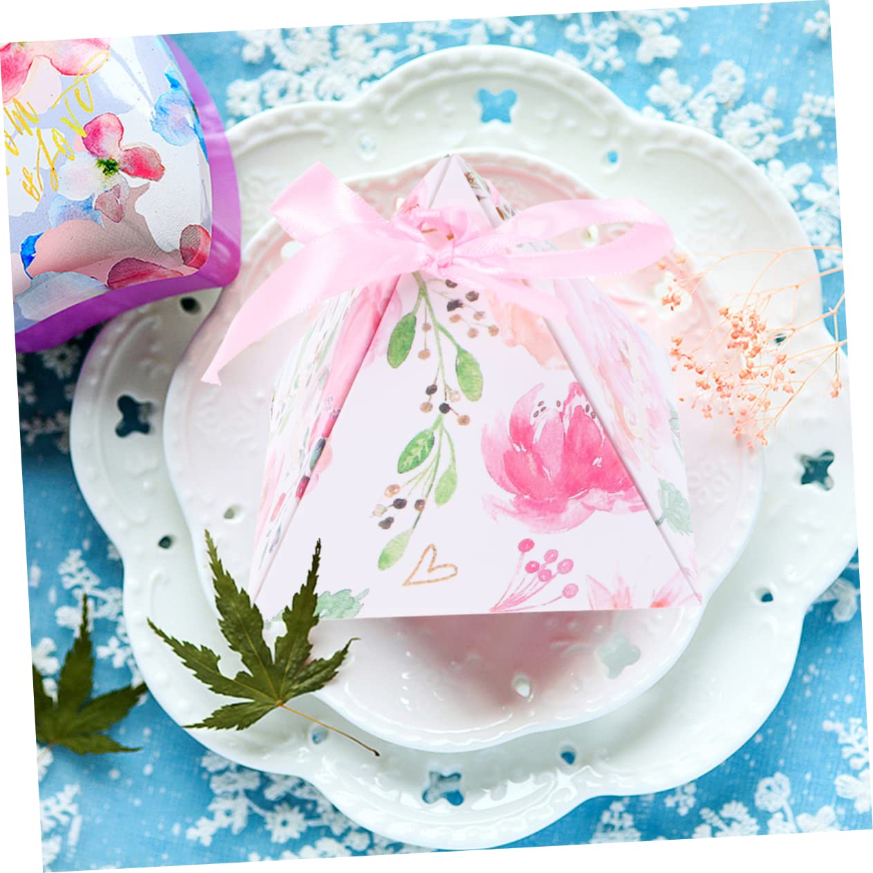 SOLUSTRE Scatole Regalo Triangolari in Carta Rosa 50pezzi per Matrimoni Compleanni Caramelle Confetti Bomboniere Festa Creativa Chic