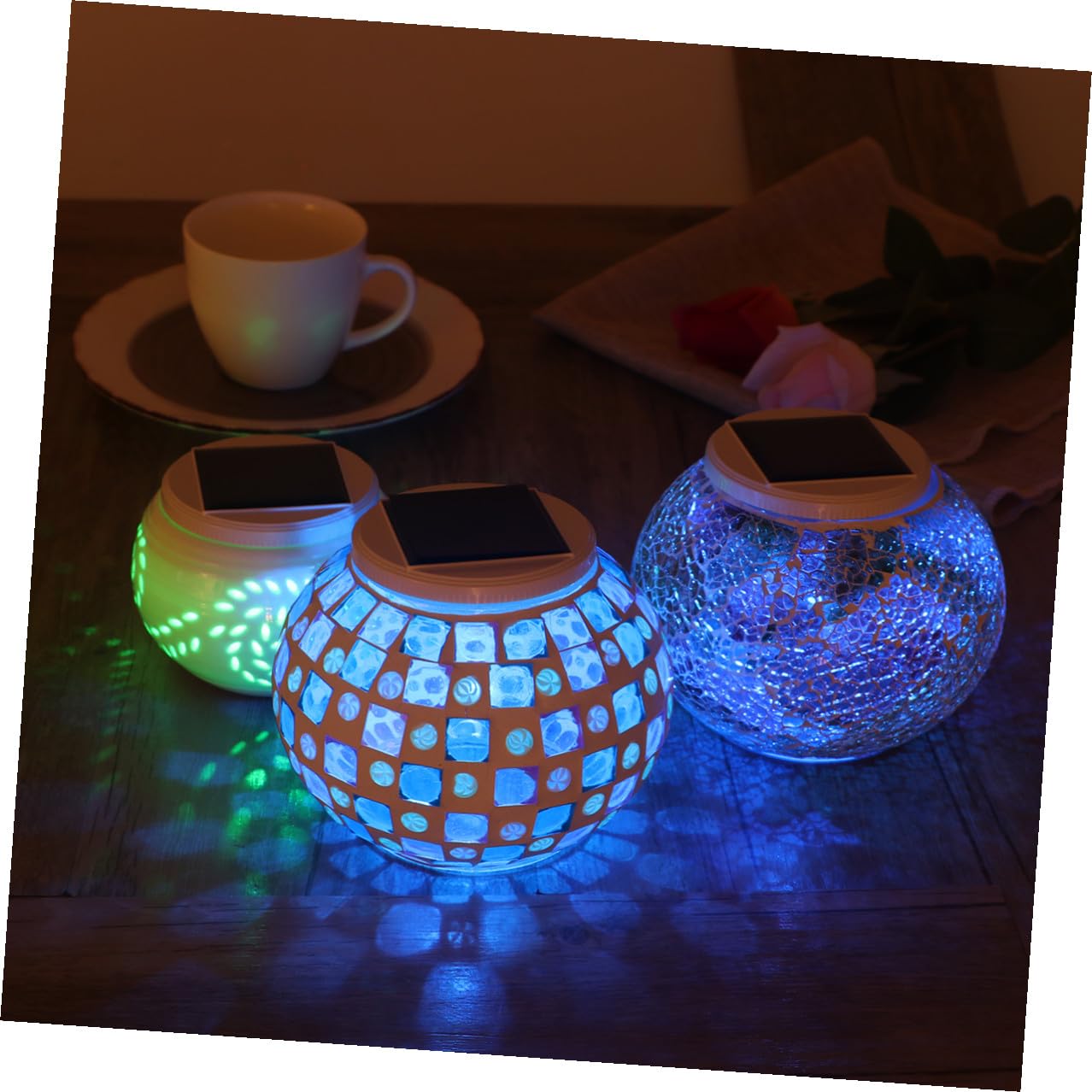 KICHOUSE Luce Solare da Esterno in Vetro, Sfera LED per Giardino | 2 Modalità Luce Singola e Cambio Colore, e Risparmio Energetico, per Patio e Natale
