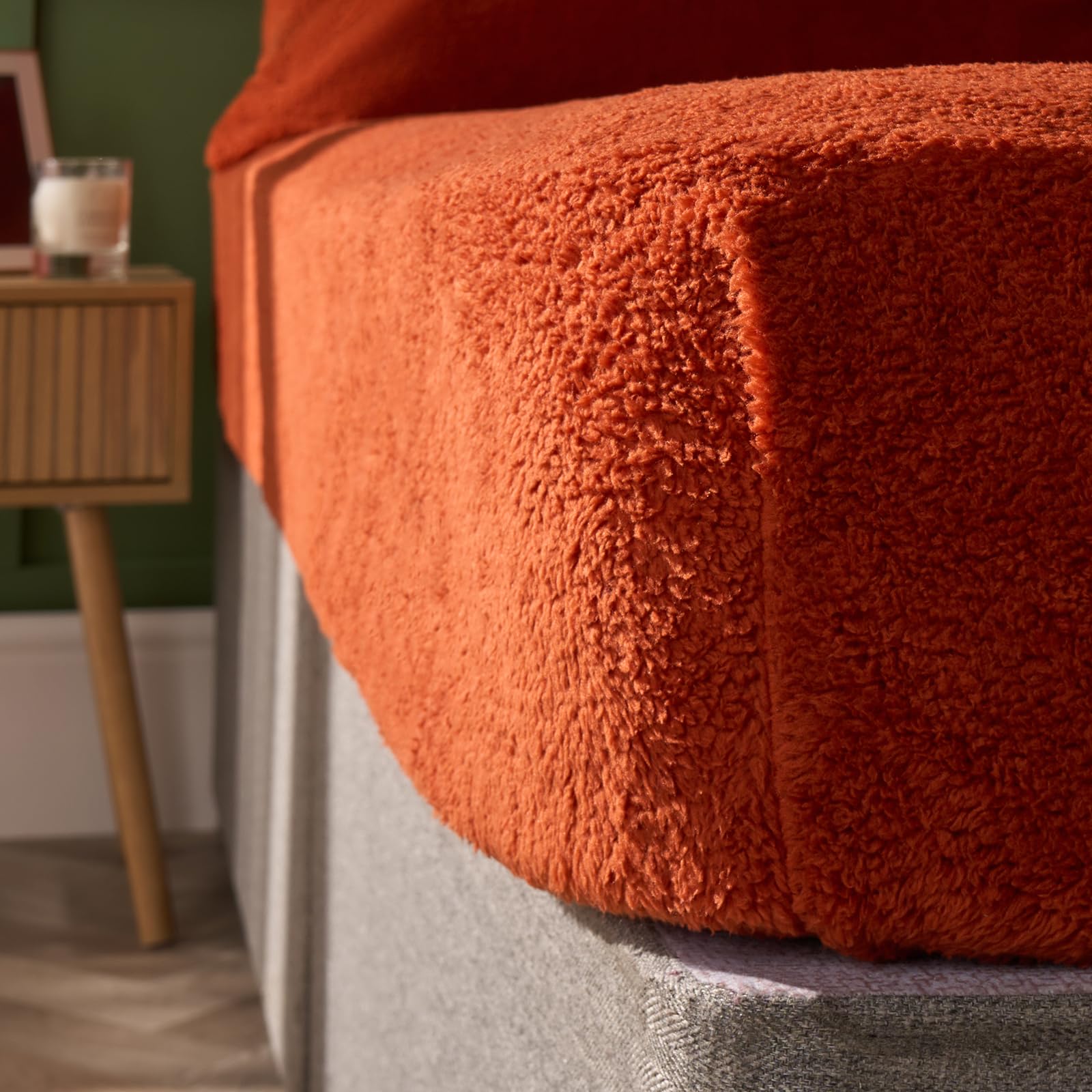 Brentfords Rust Teddy Fleece Fitted Sheet, Easy Care Soft Warm Thermal Super King Fitted Sheet Deep Pocket 25Cm Shrinkage & Fade Resistant Teddy Bear Bedding,