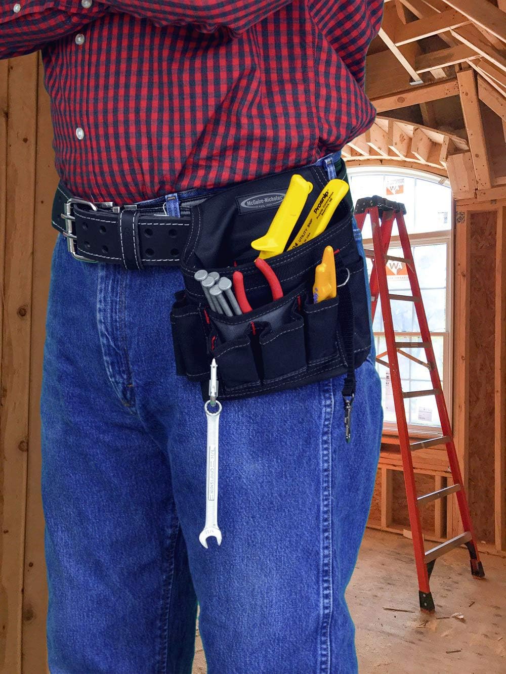 McGuire-Nicholas 8 in. W x 8 in. H Polyester Tool Pouch 7 Pocket Black 1 pc.