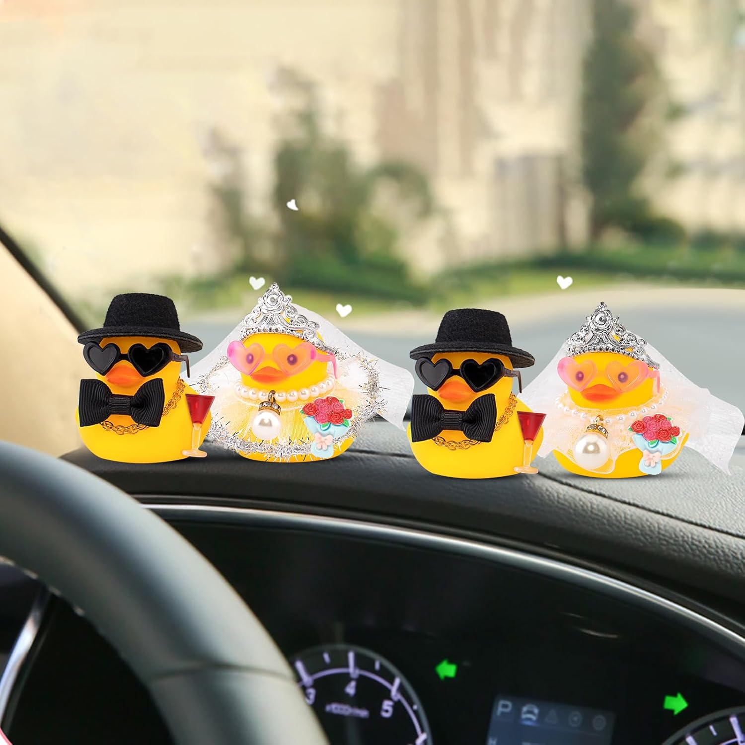 wonuu Mini Wedding Rubber Duck, Groom Holding Wine Glasses and Bride with a Bouquet, Romantic Couple Duckies Set, Heartwarming Gift, Dashboard Decor, Car Ornament, Home Decoration, Romantic White