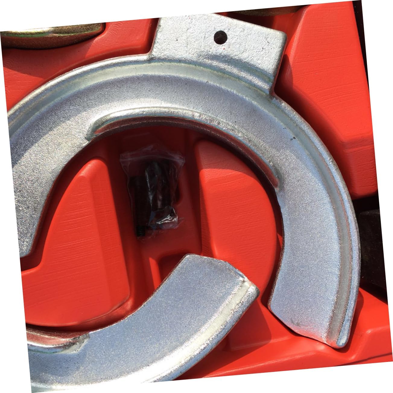 SOLUSTRE Red Manual Coil Spring Compressor Tool Set for Car and Truck Suspension Heavy Duty Automotive Absorber Disassembler Suitable for Various Auto Models